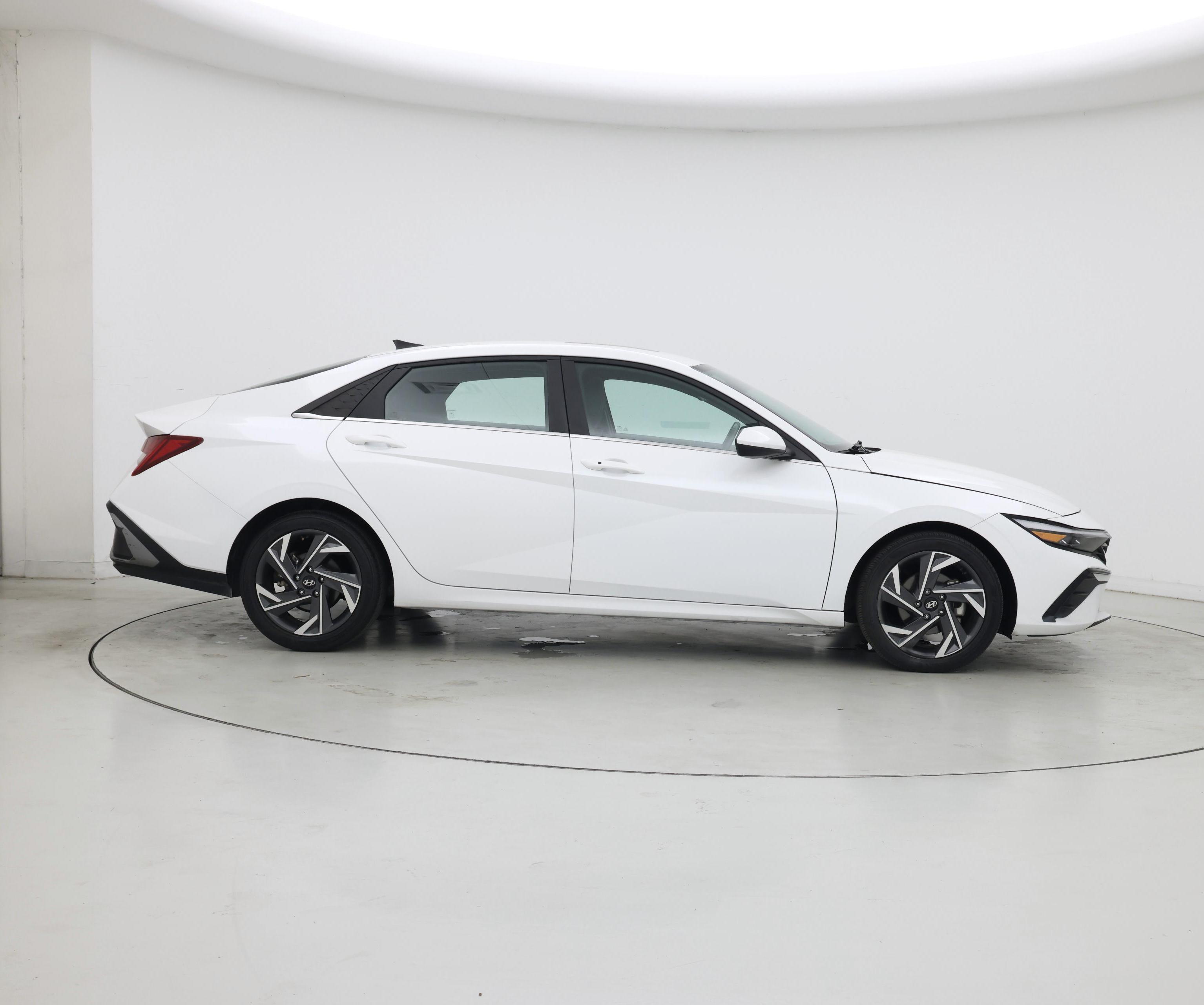 Thumbnail: 2024 Hyundai Elantra - 7