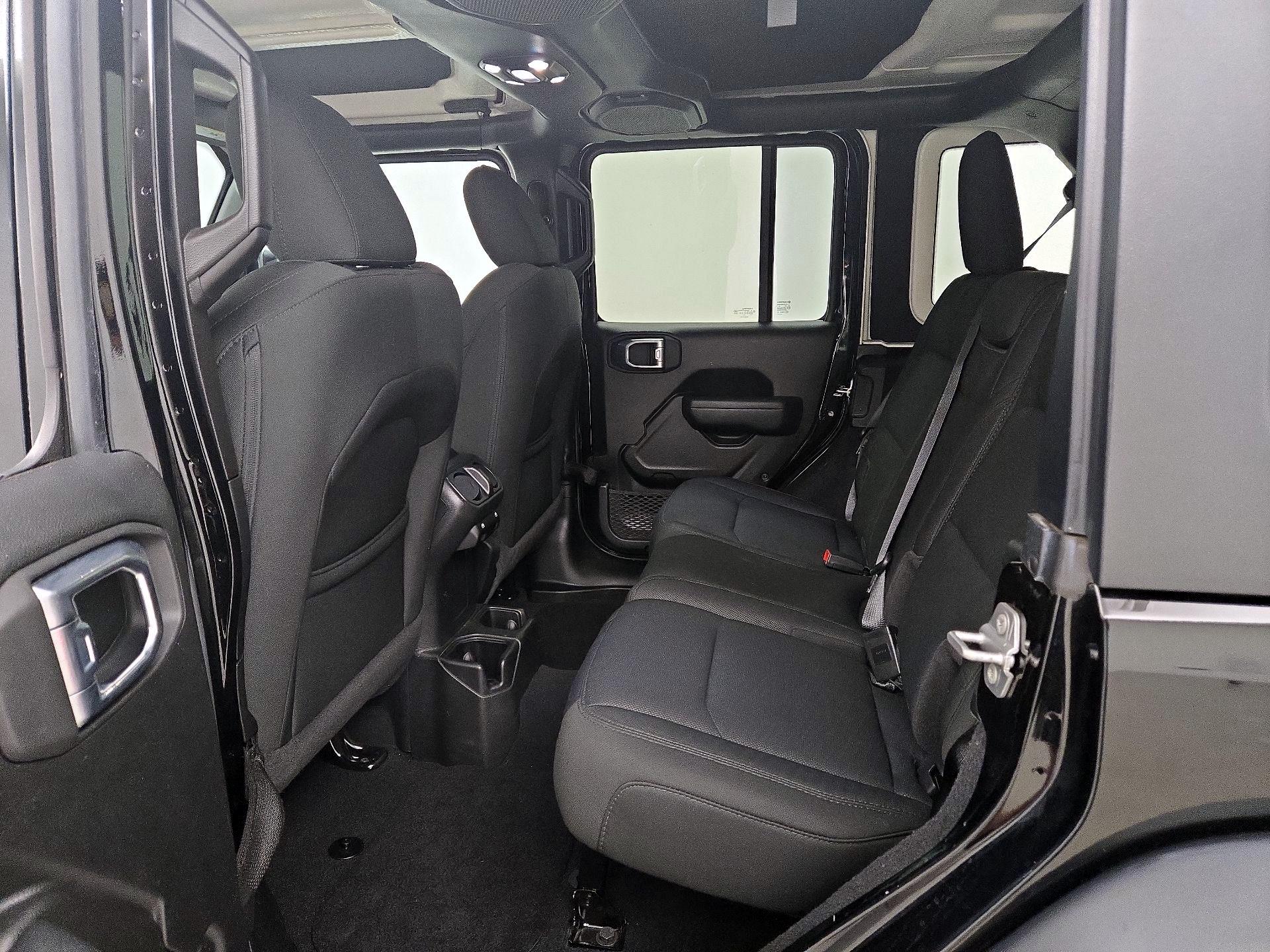 Thumbnail: 2021 Jeep Wrangler - 19