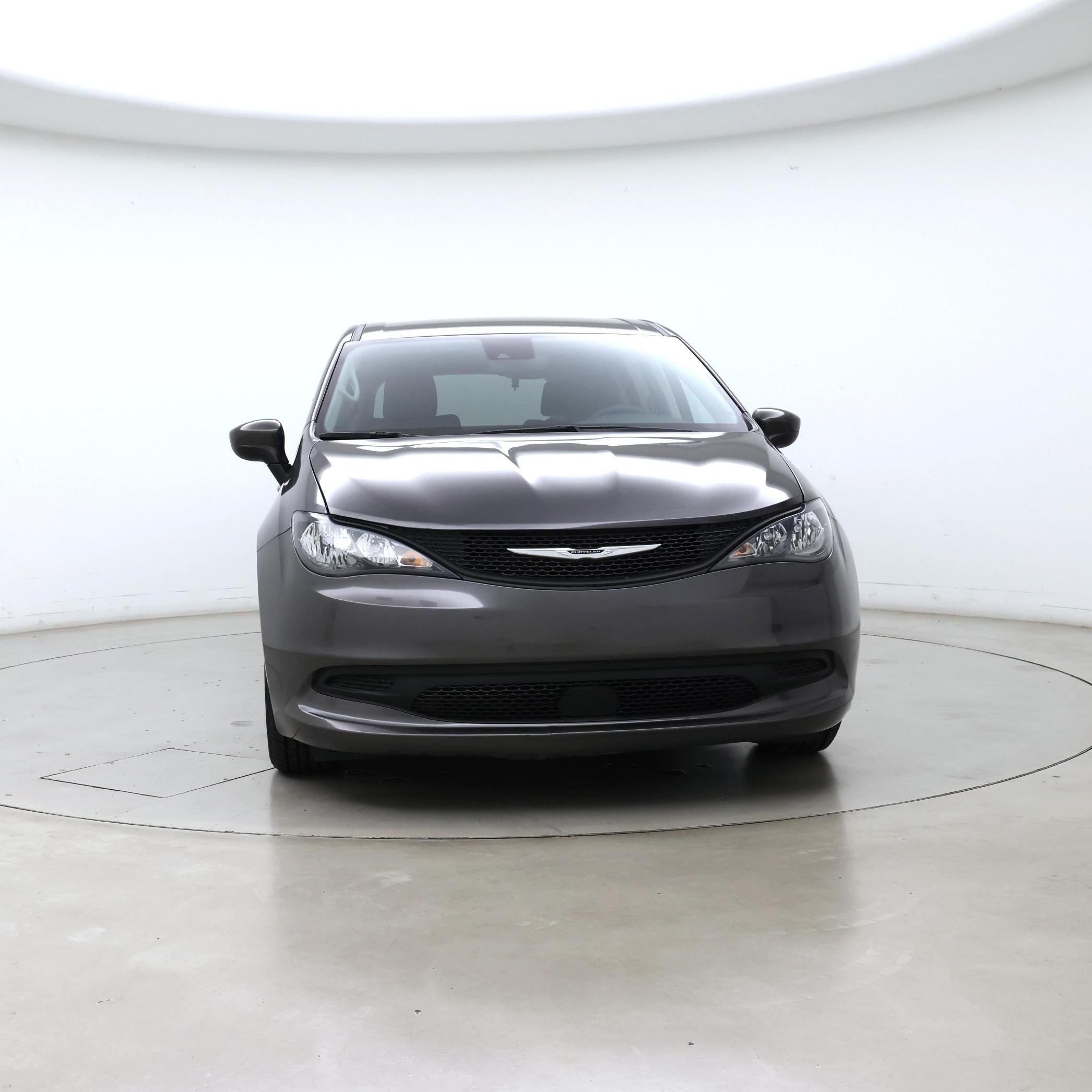 Thumbnail: 2023 Chrysler Voyager - 5