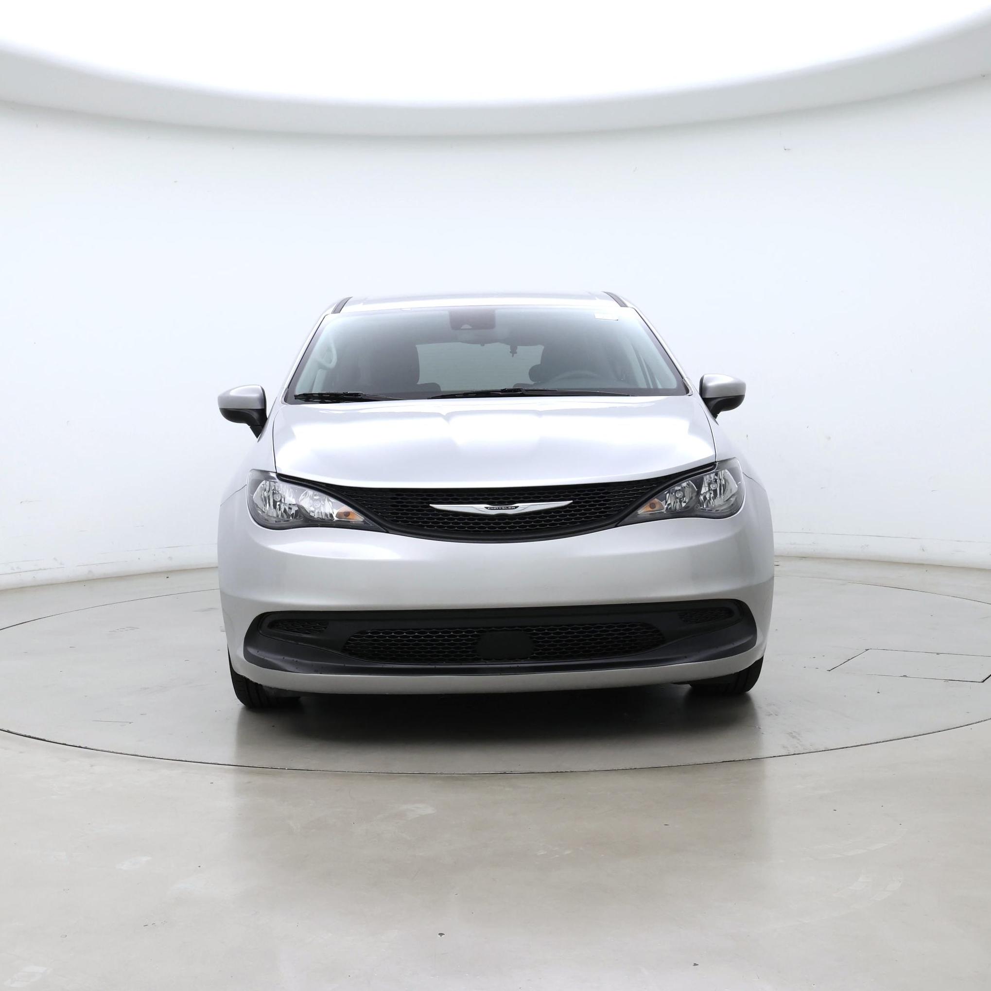 Thumbnail: 2023 Chrysler Voyager - 5