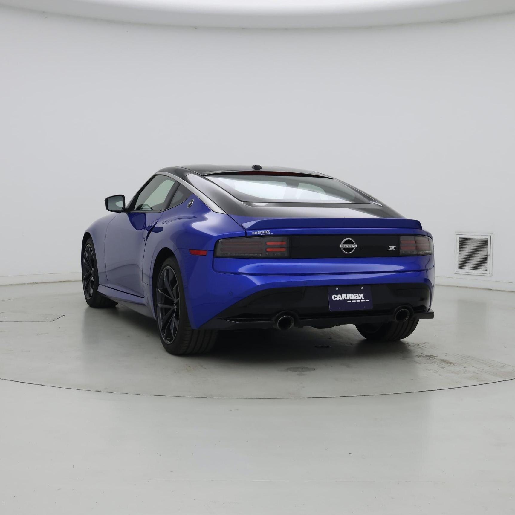 Thumbnail: 2024 Nissan Z - 2