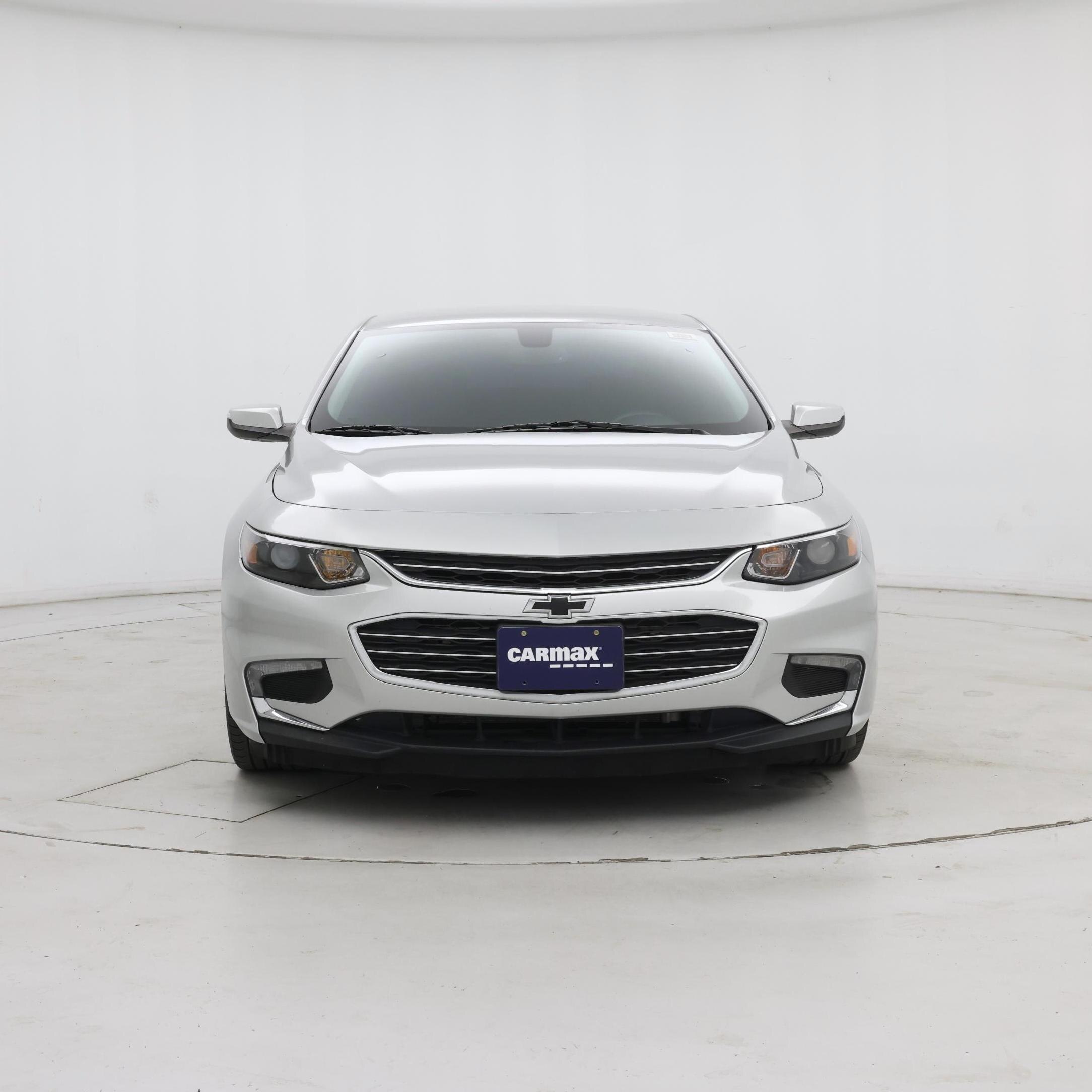 Thumbnail: 2018 Chevrolet Malibu - 5