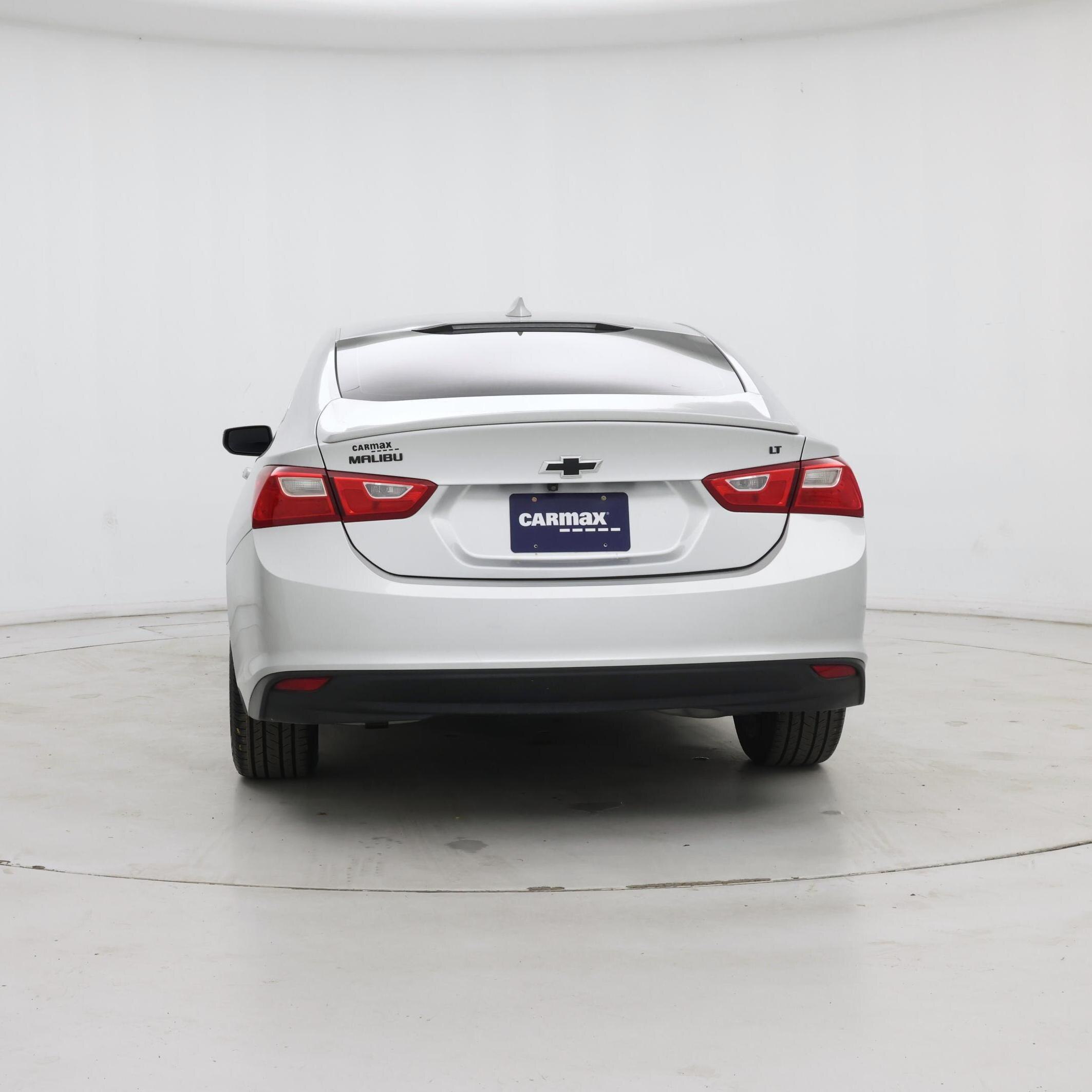 Thumbnail: 2018 Chevrolet Malibu - 6