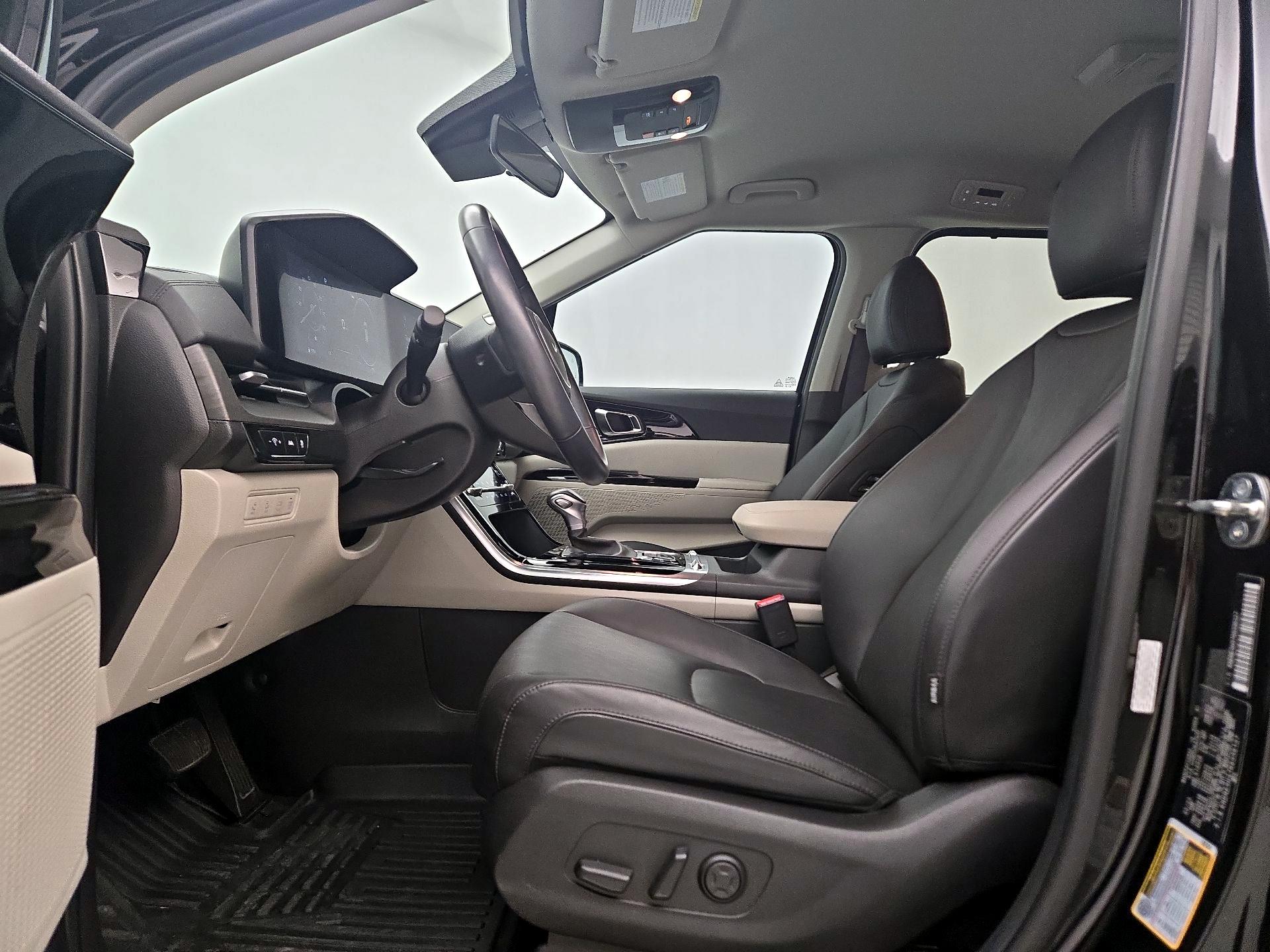 Thumbnail: 2024 Kia Carnival - 11
