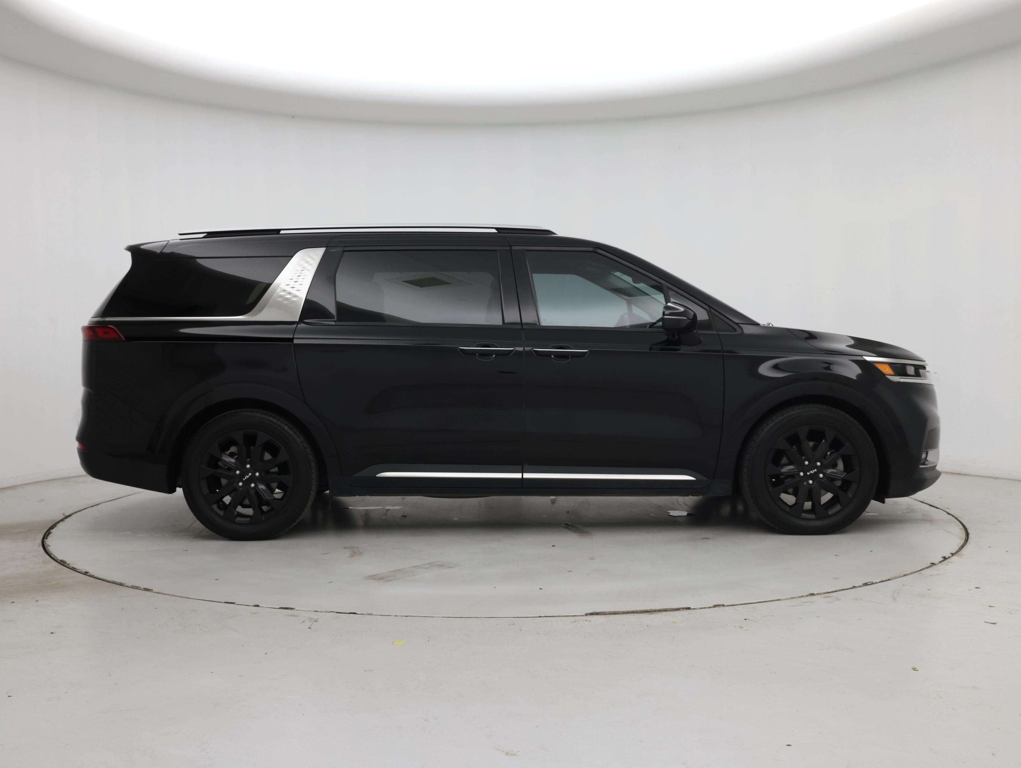 Thumbnail: 2024 Kia Carnival - 7