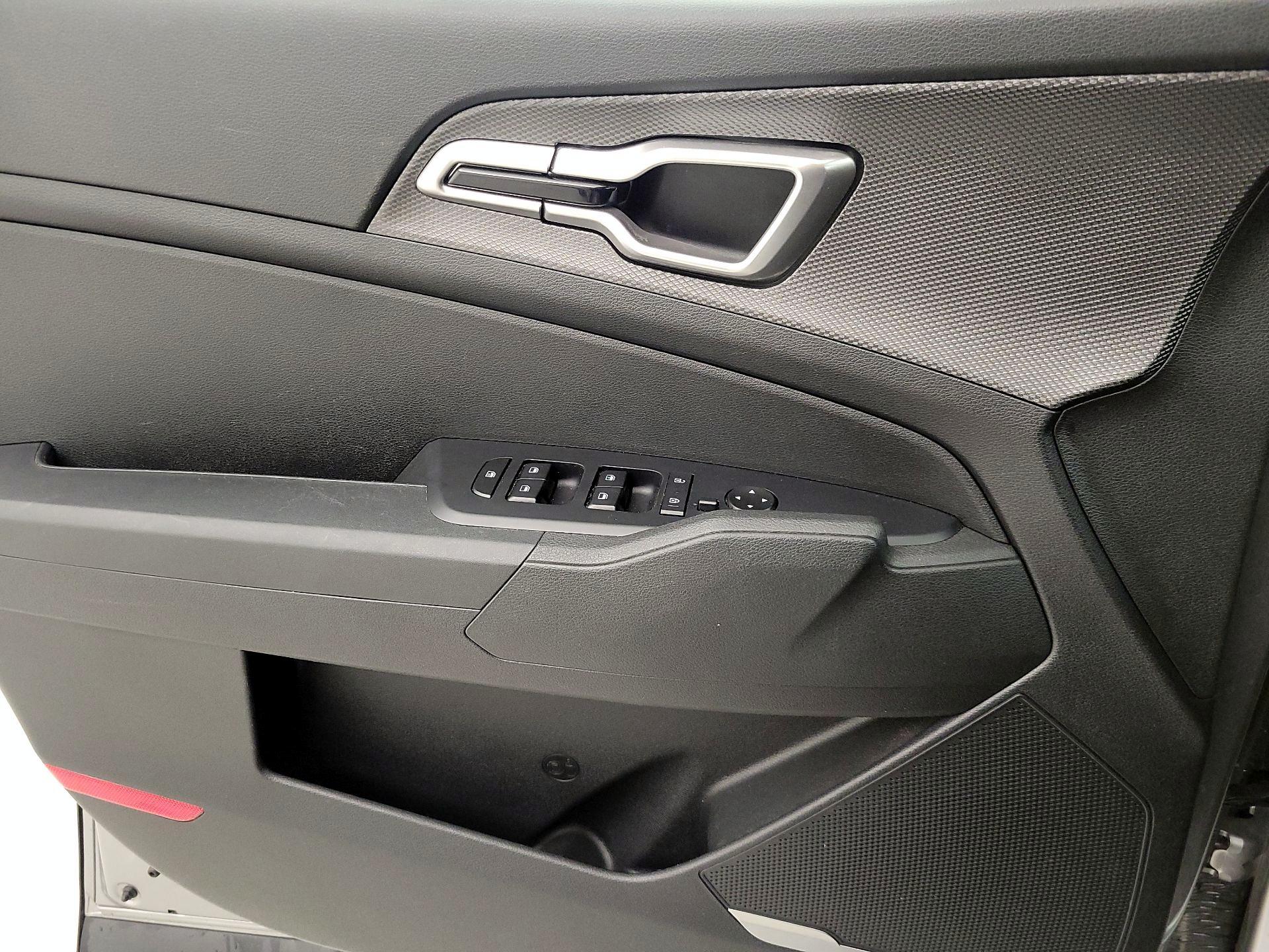 Thumbnail: 2025 Kia Sportage - 12