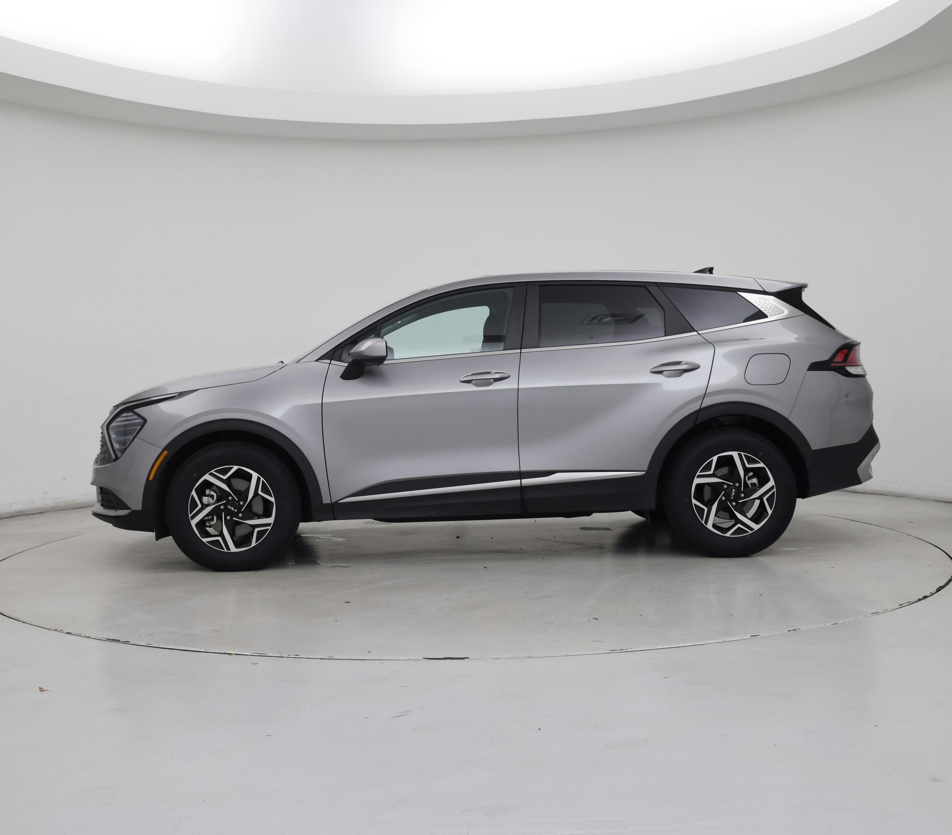 Thumbnail: 2025 Kia Sportage - 3