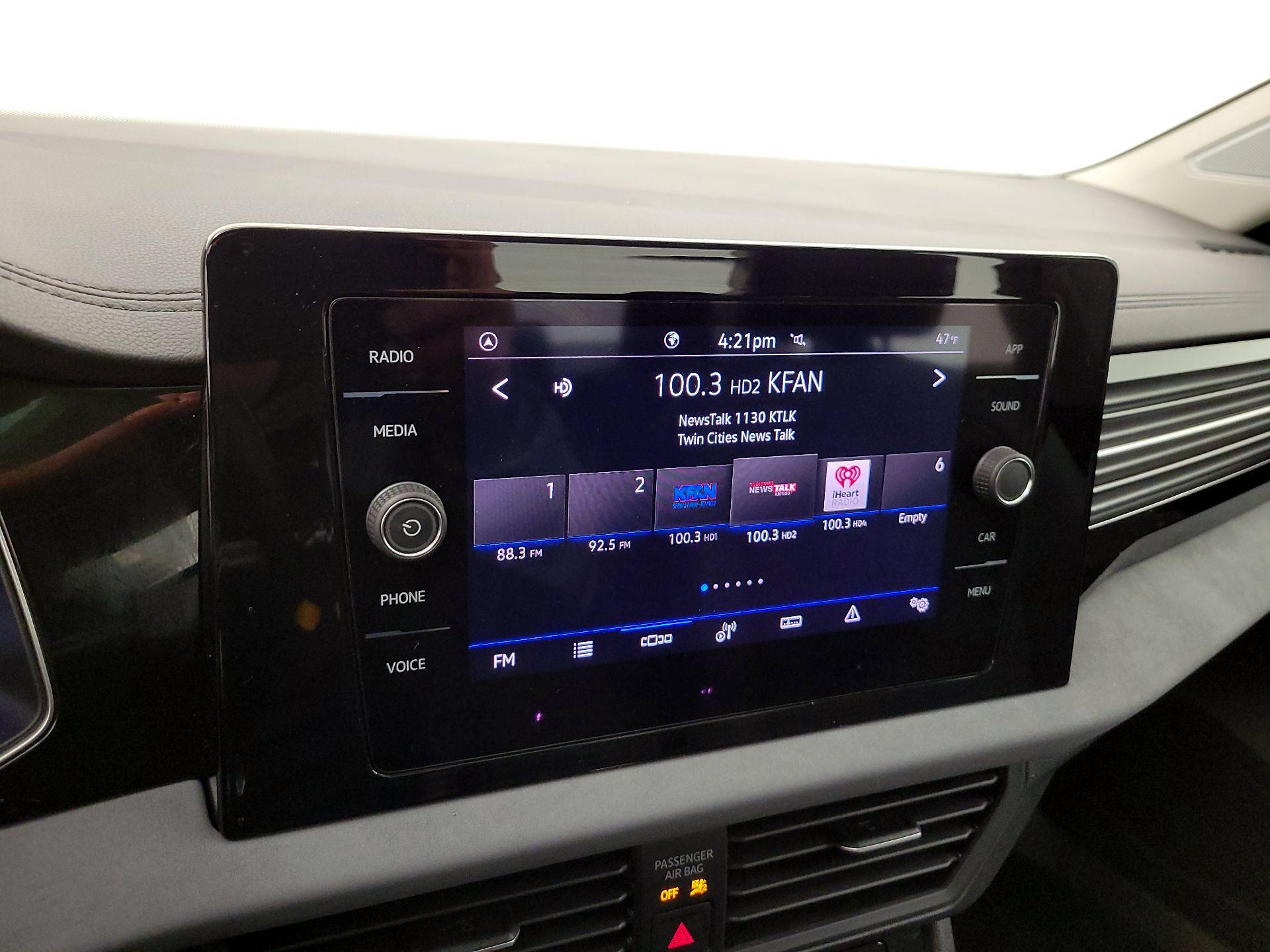 Thumbnail: 2025 Volkswagen Jetta - 16