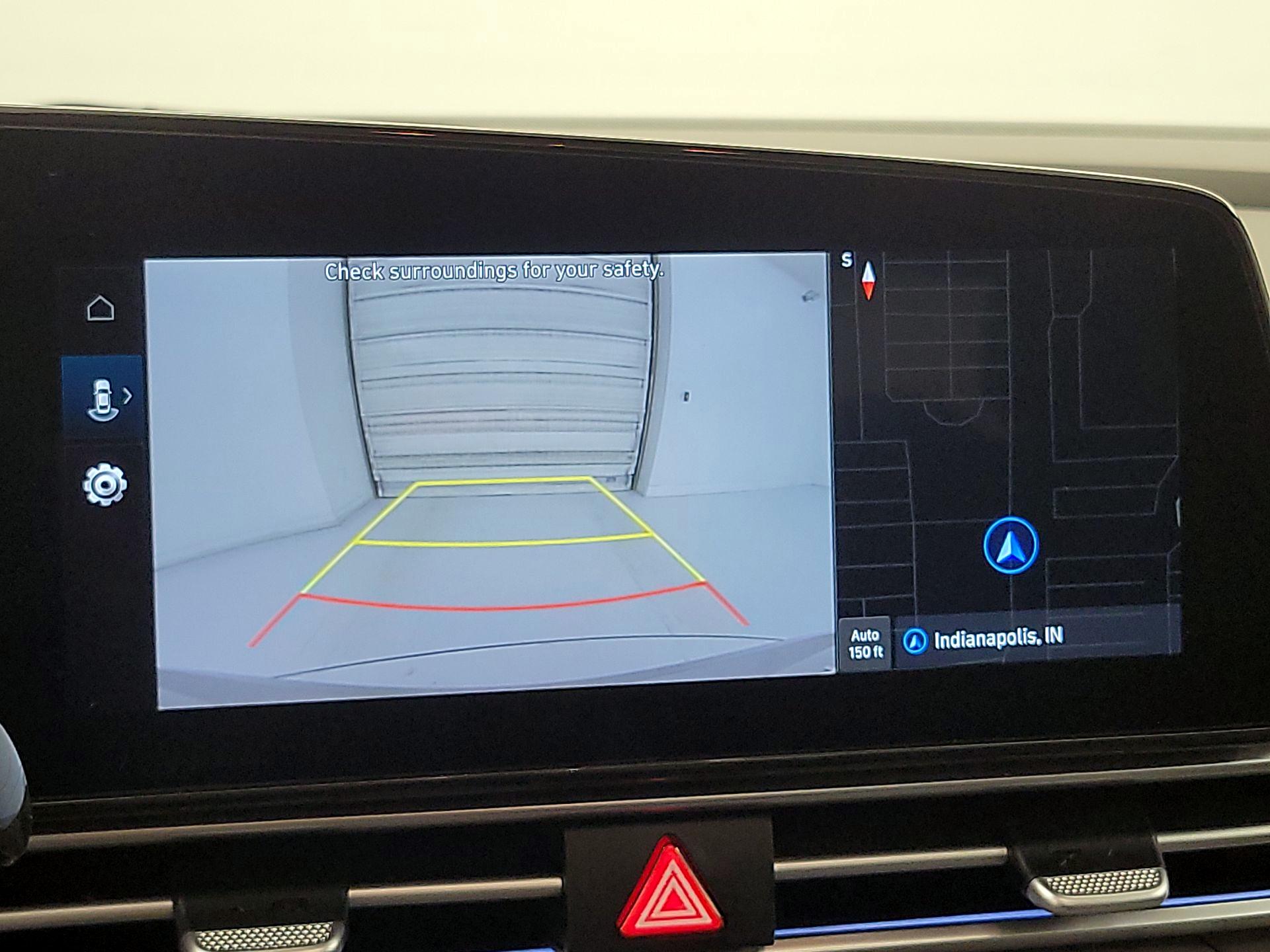 Thumbnail: 2025 Hyundai Elantra - 15