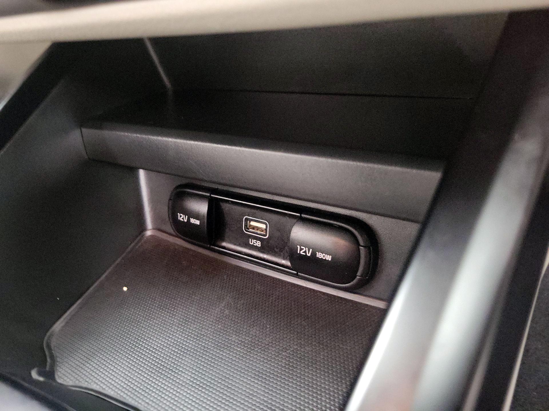 Thumbnail: 2025 Kia Soul - 18