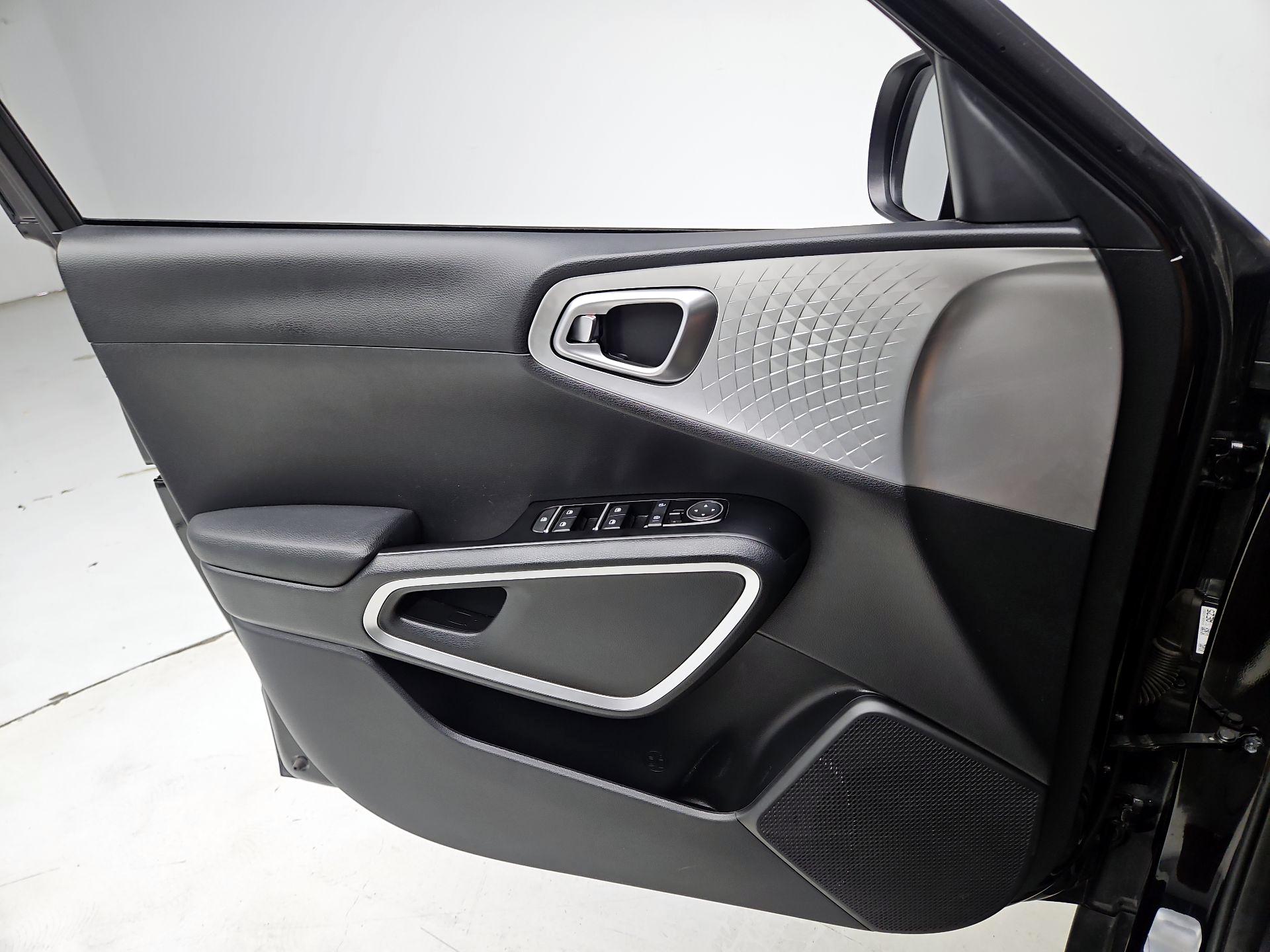 Thumbnail: 2025 Kia Soul - 12