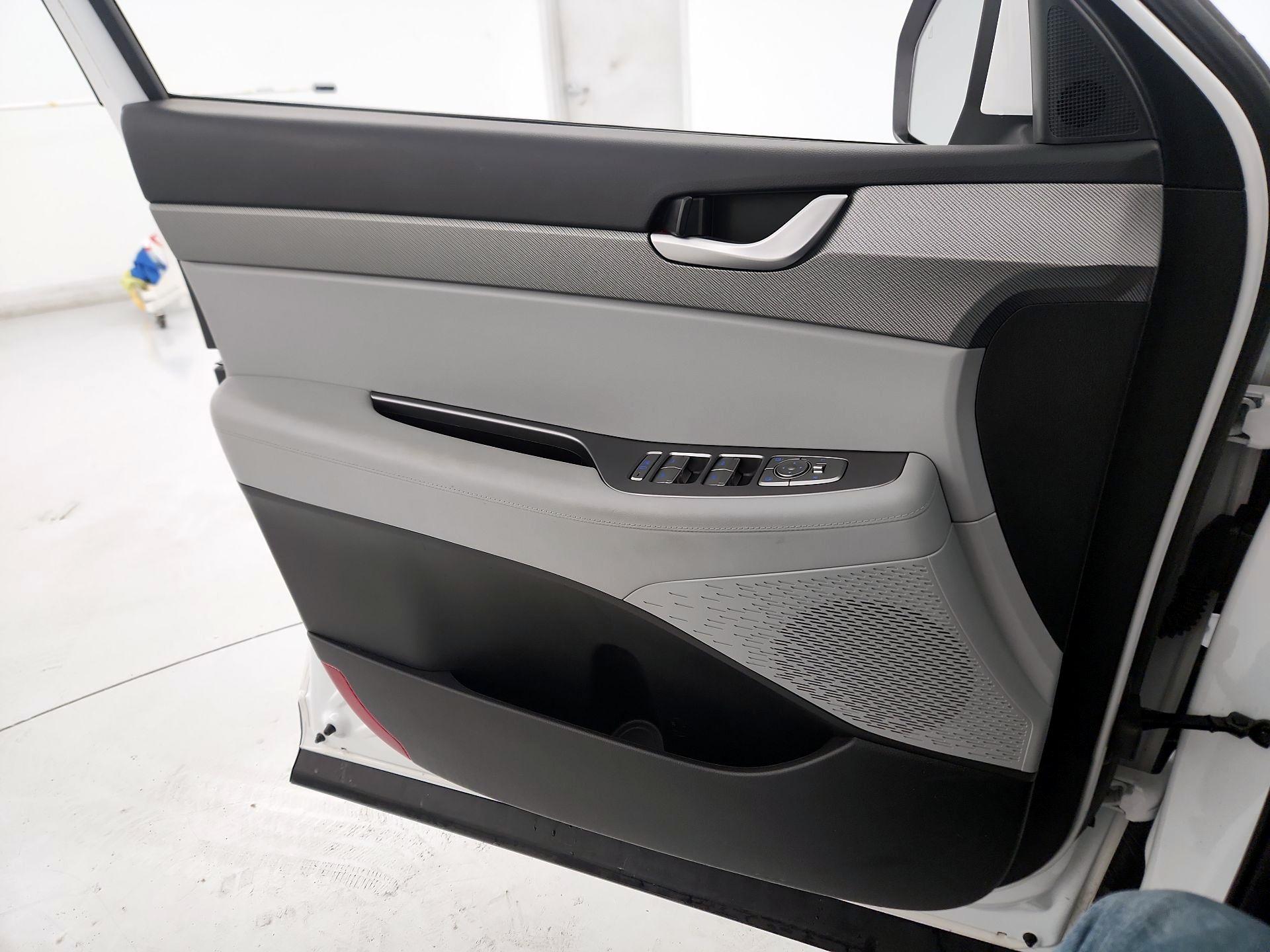 Thumbnail: 2025 Hyundai Palisade - 12