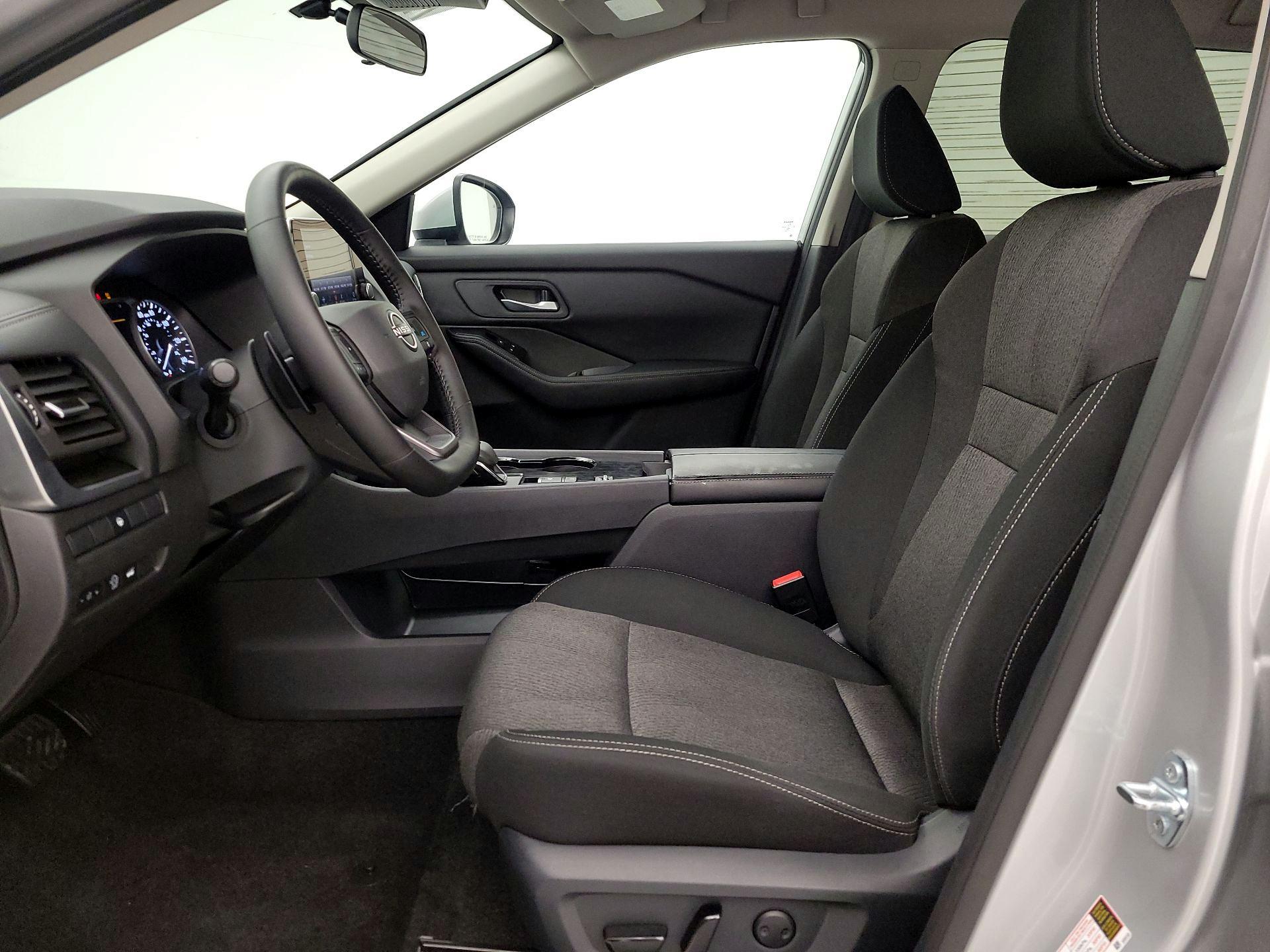 Thumbnail: 2025 Nissan Rogue - 11