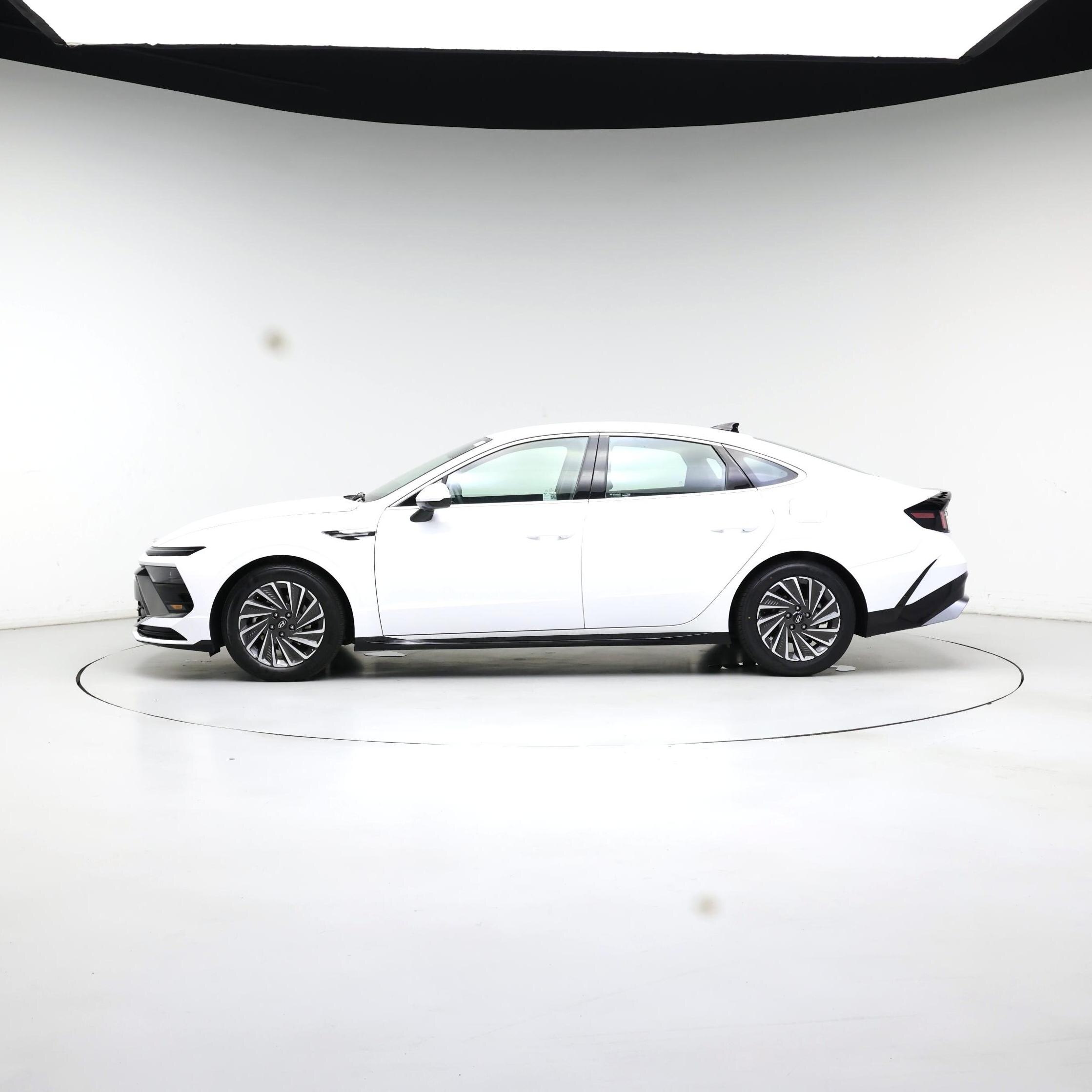 Thumbnail: 2025 Hyundai Sonata - 3