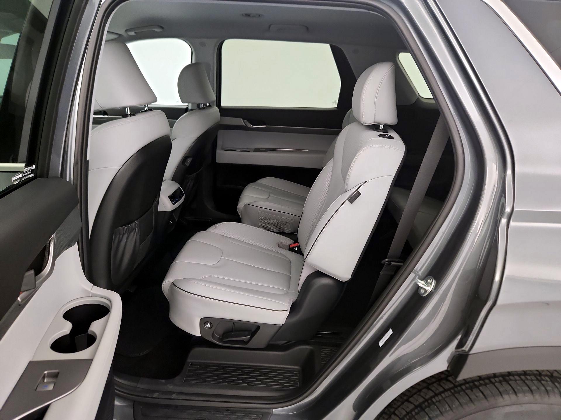 Thumbnail: 2025 Hyundai Palisade - 19