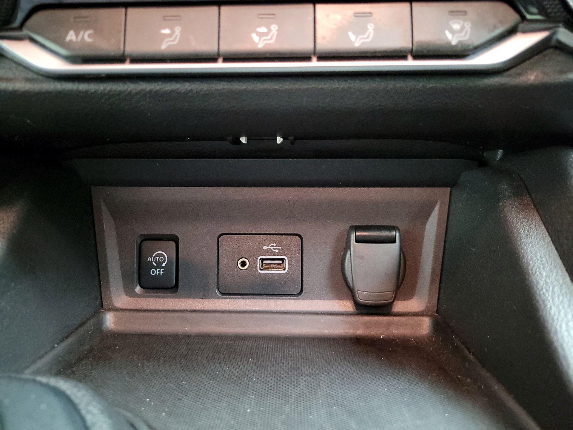 Thumbnail: 2025 Nissan Sentra - 18