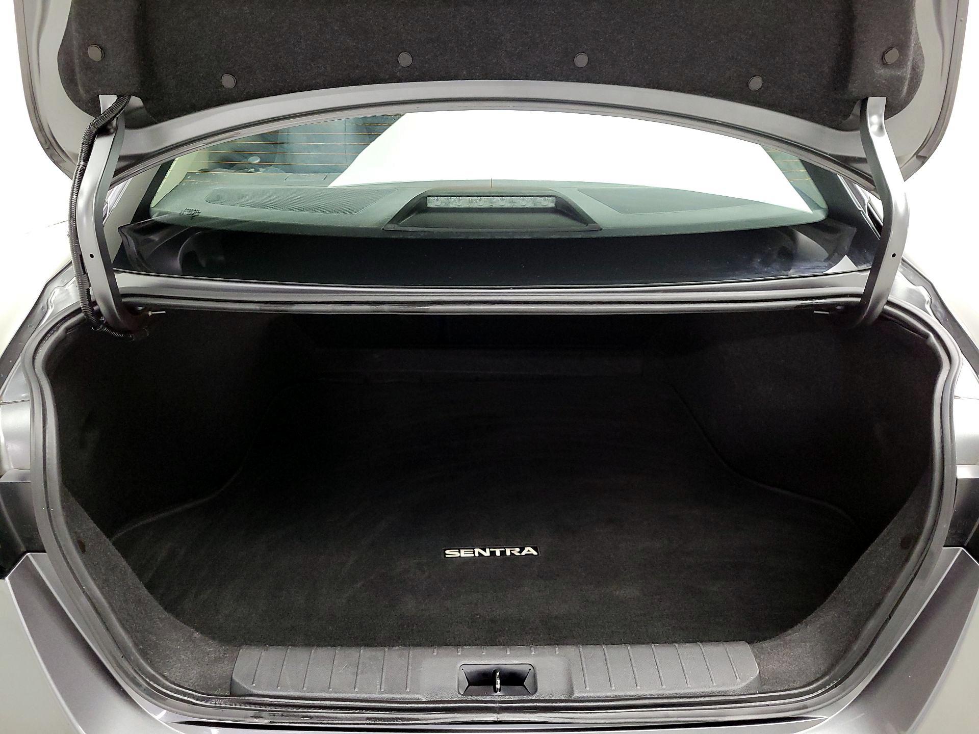 Thumbnail: 2025 Nissan Sentra - 20