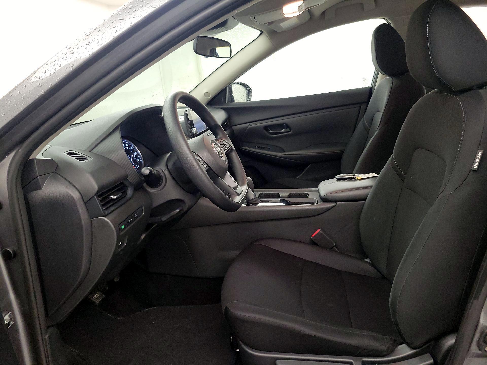 Thumbnail: 2025 Nissan Sentra - 11