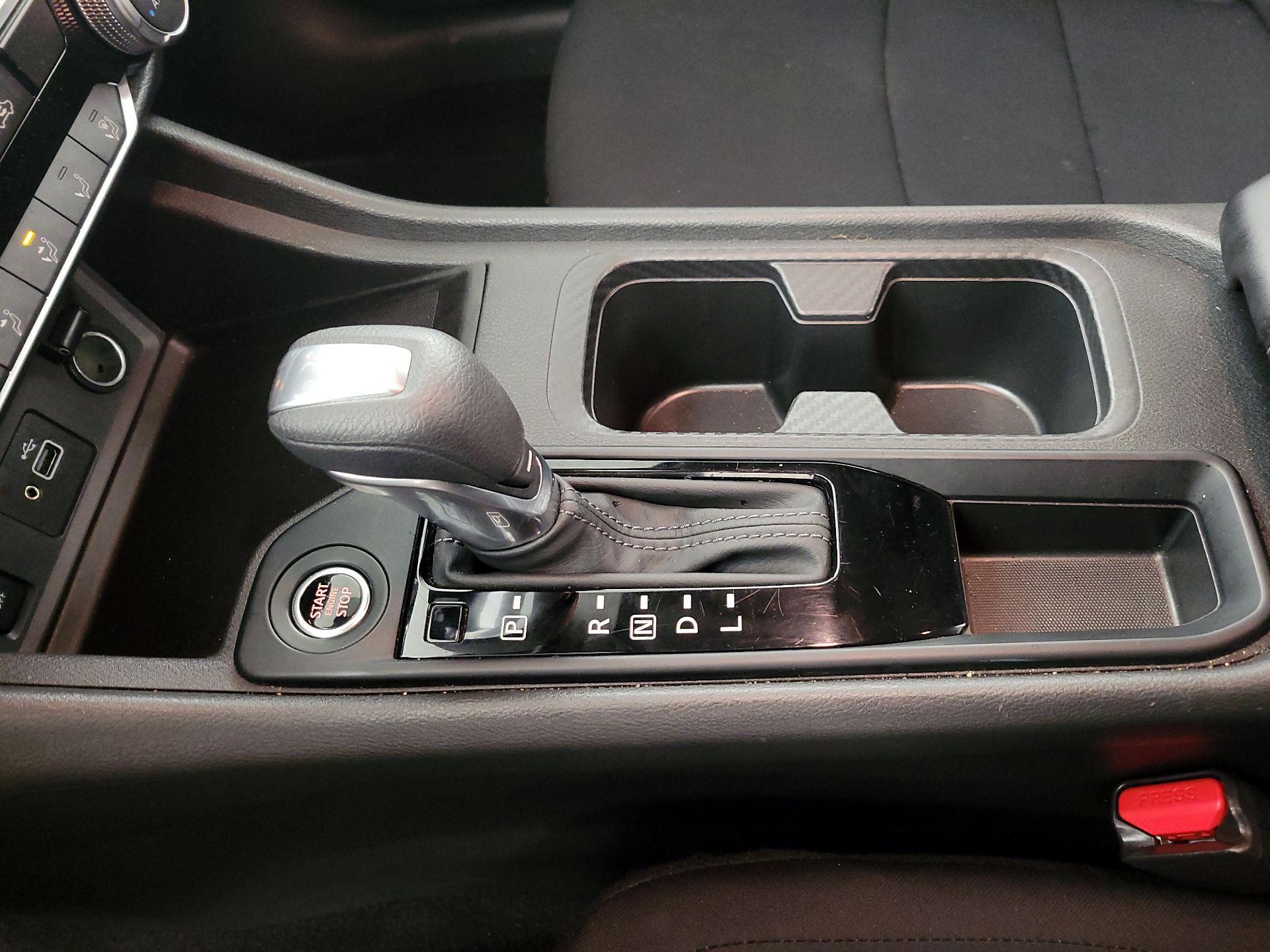 Thumbnail: 2025 Nissan Sentra - 17