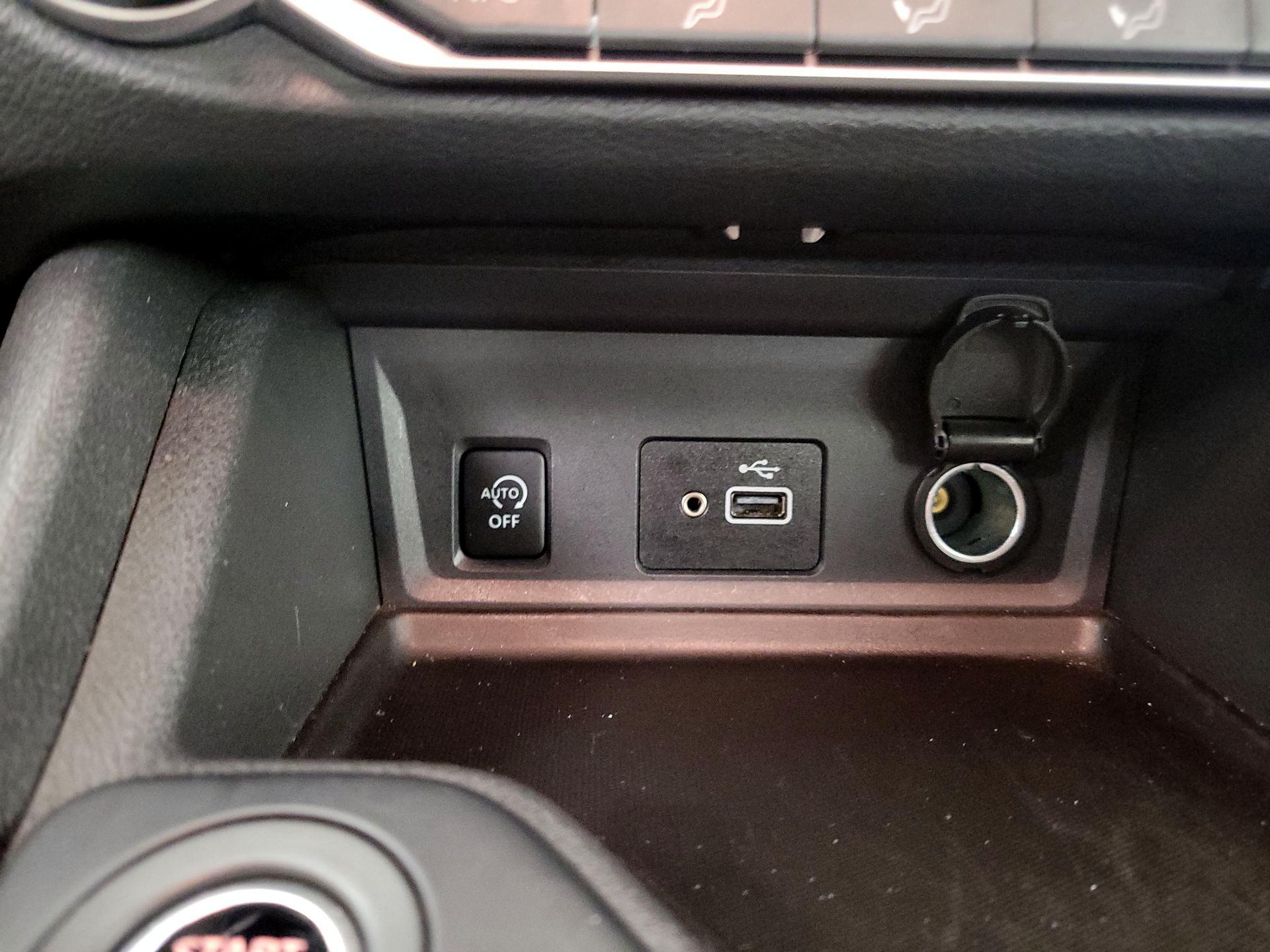 Thumbnail: 2025 Nissan Sentra - 18