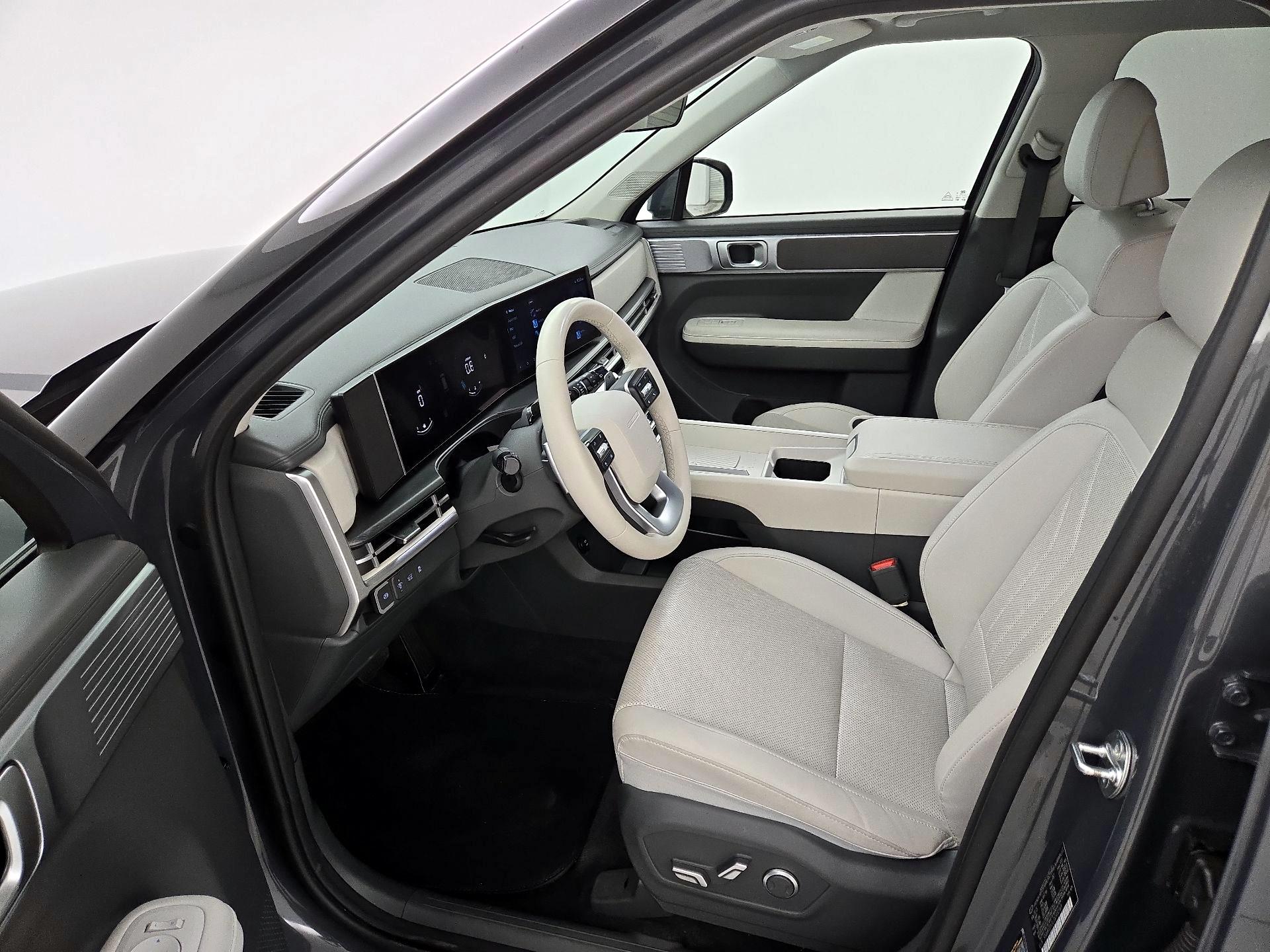 Thumbnail: 2025 Hyundai Santa Fe - 11