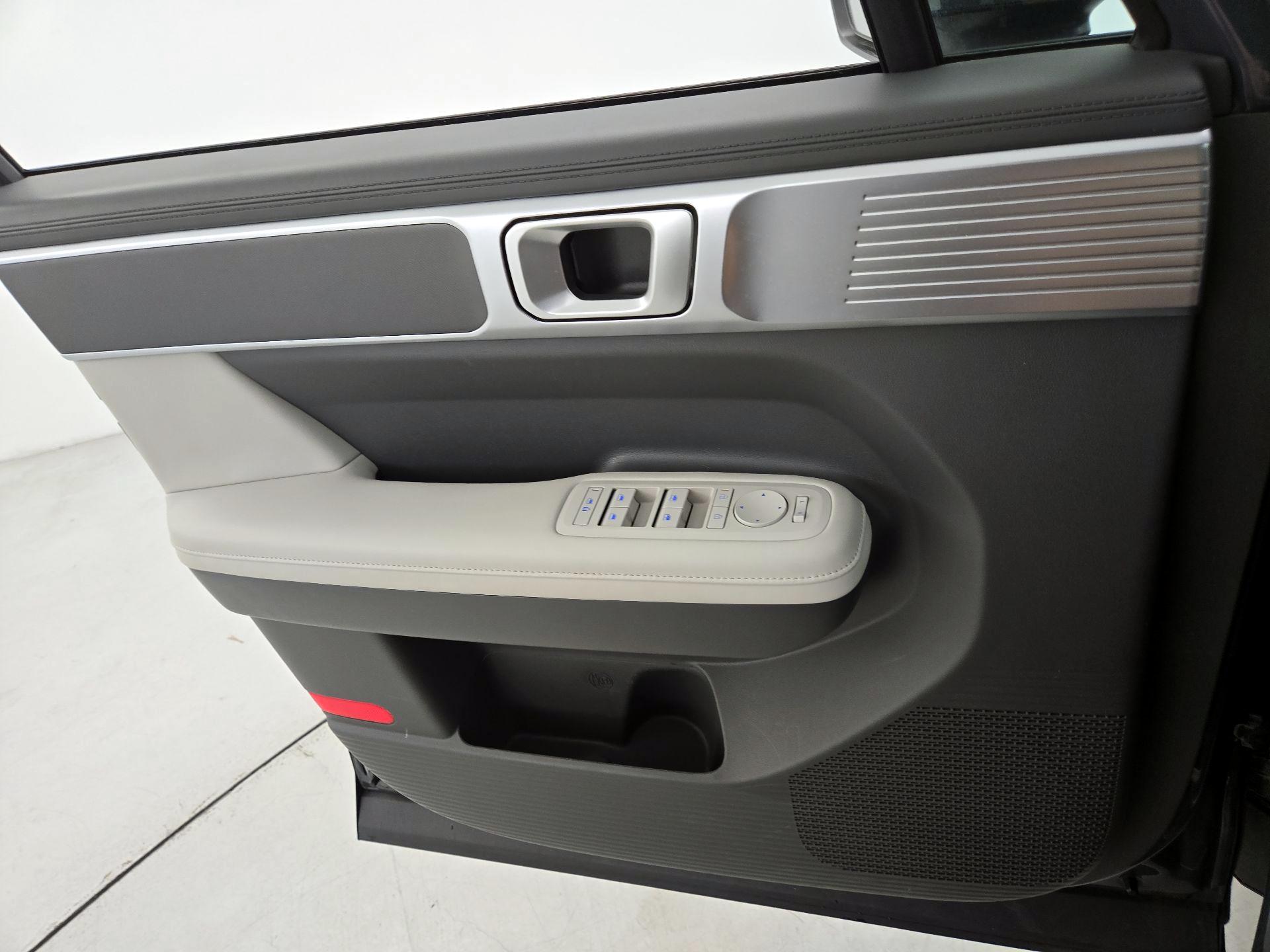 Thumbnail: 2025 Hyundai Santa Fe - 12