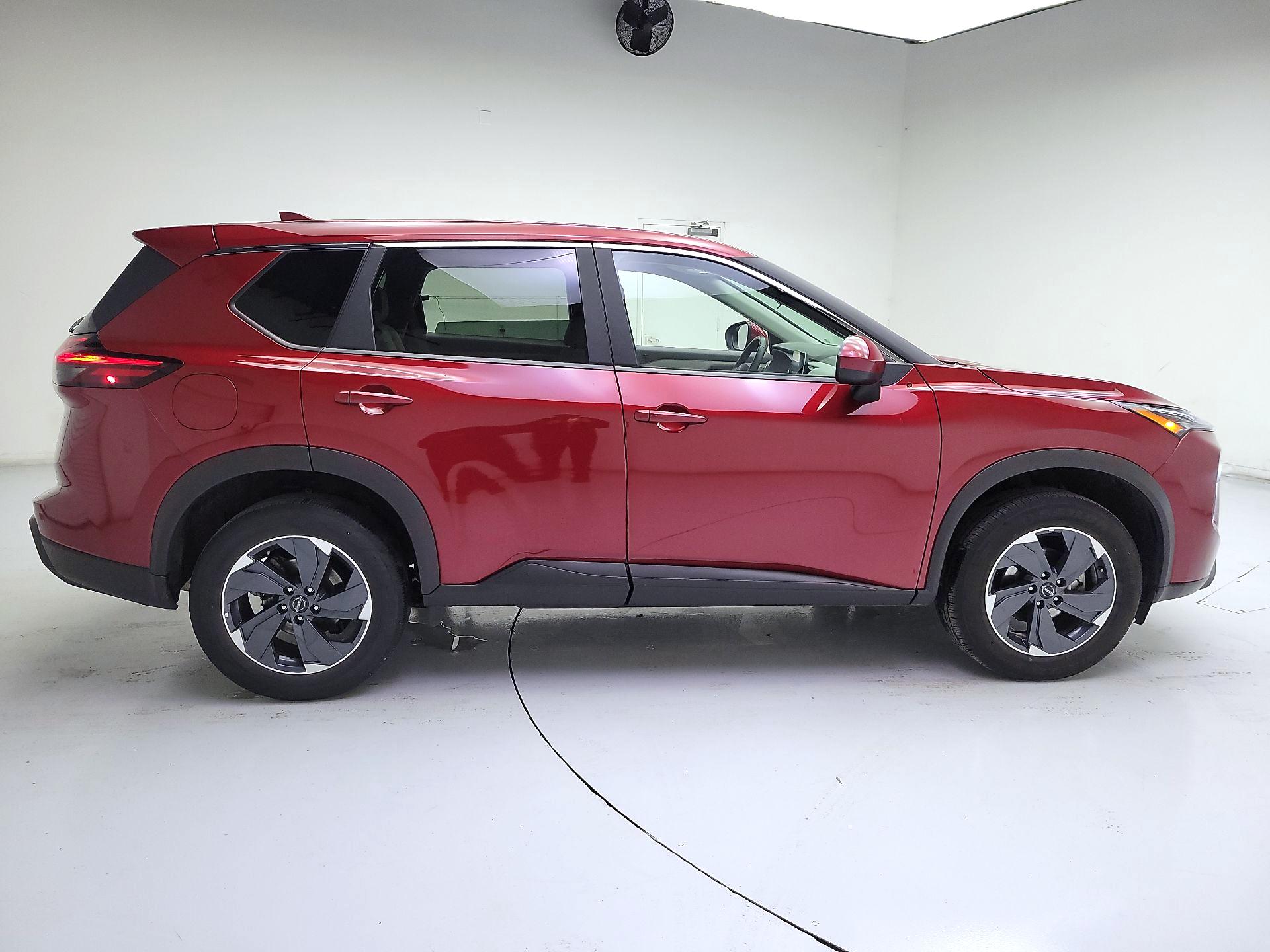 Thumbnail: 2025 Nissan Rogue - 4
