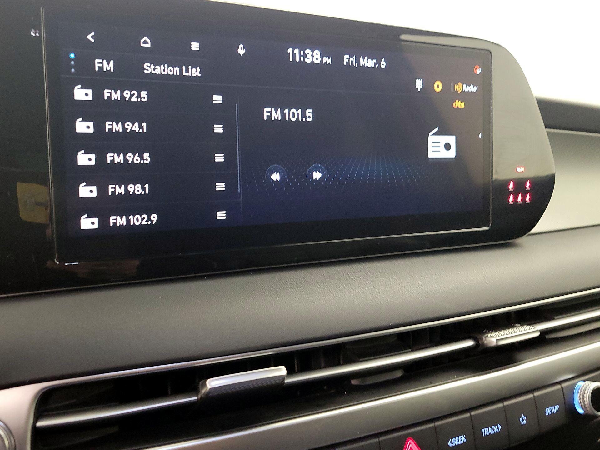 Thumbnail: 2025 Hyundai Palisade - 16