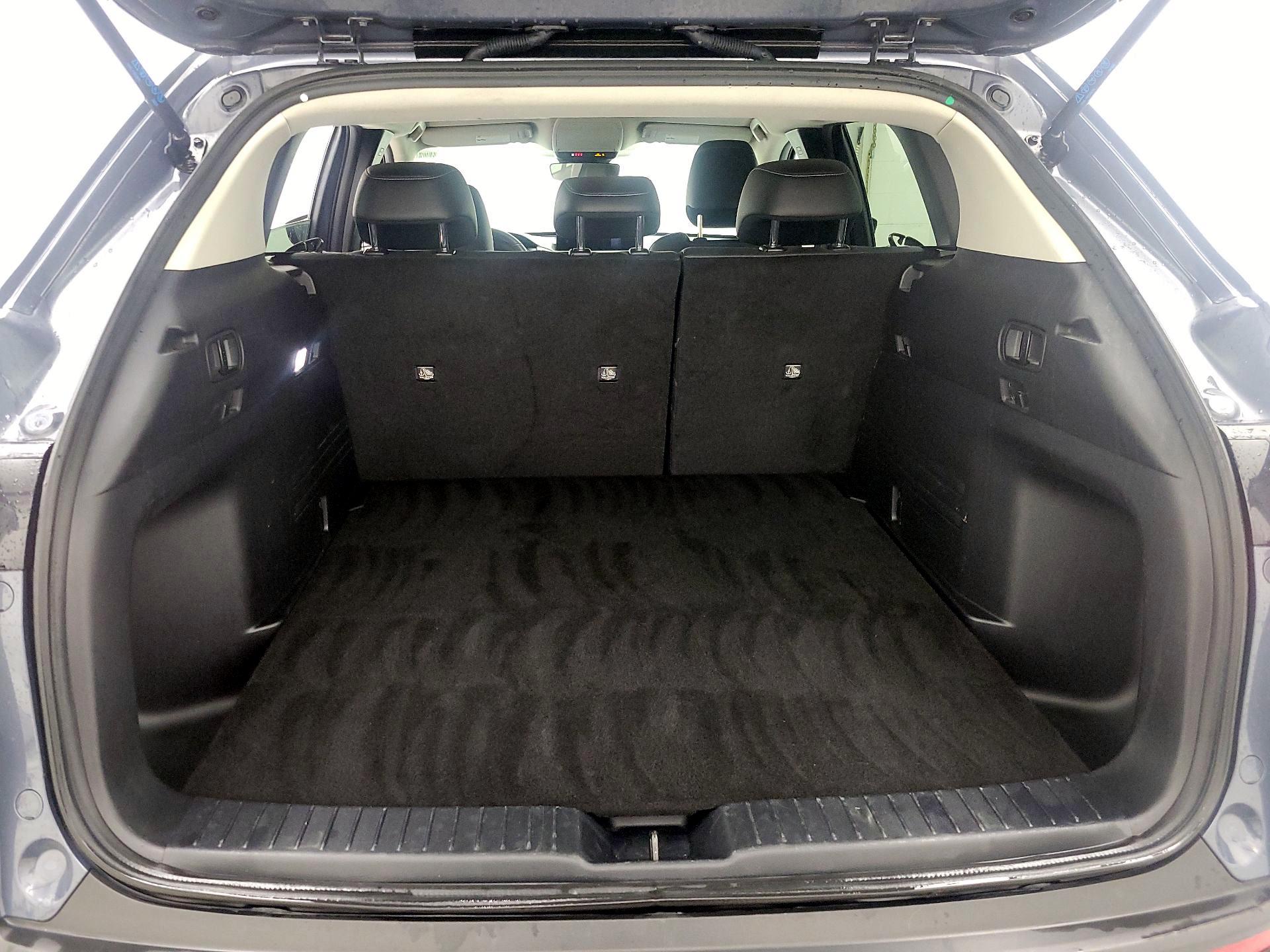 Thumbnail: 2025 Mazda CX-50 - 18