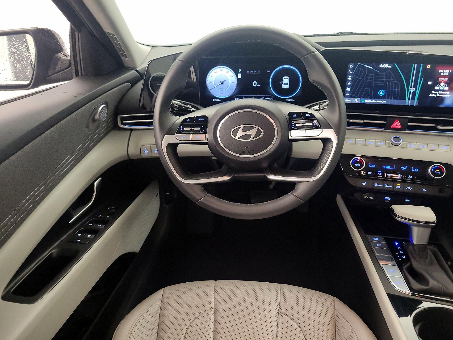 Thumbnail: 2025 Hyundai Elantra - 10