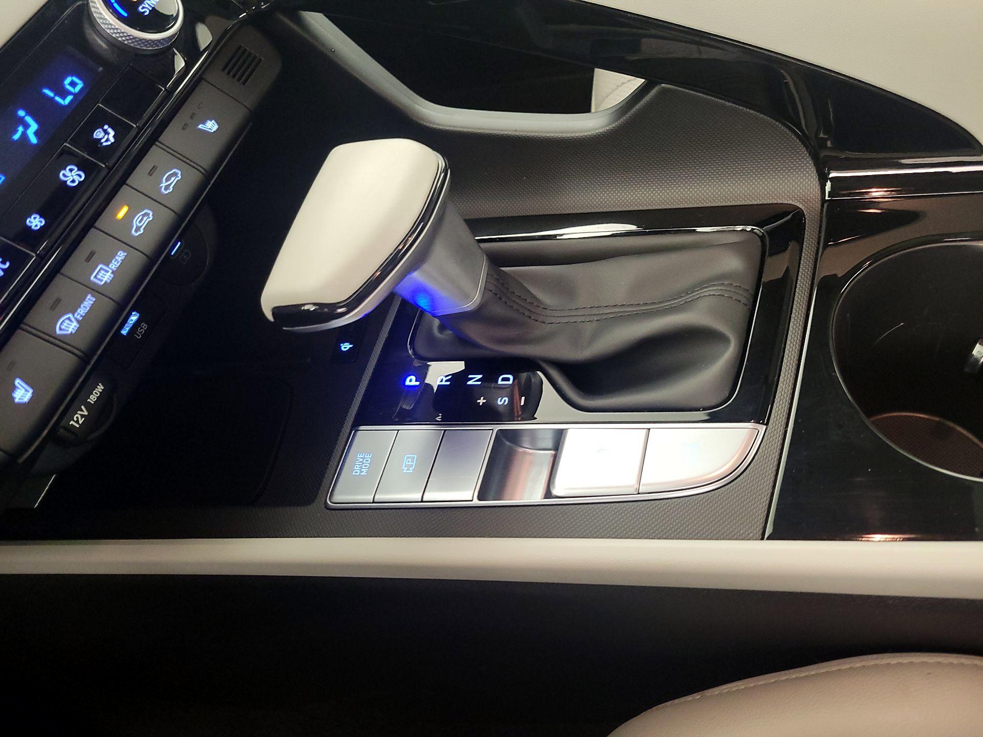 Thumbnail: 2025 Hyundai Elantra - 18