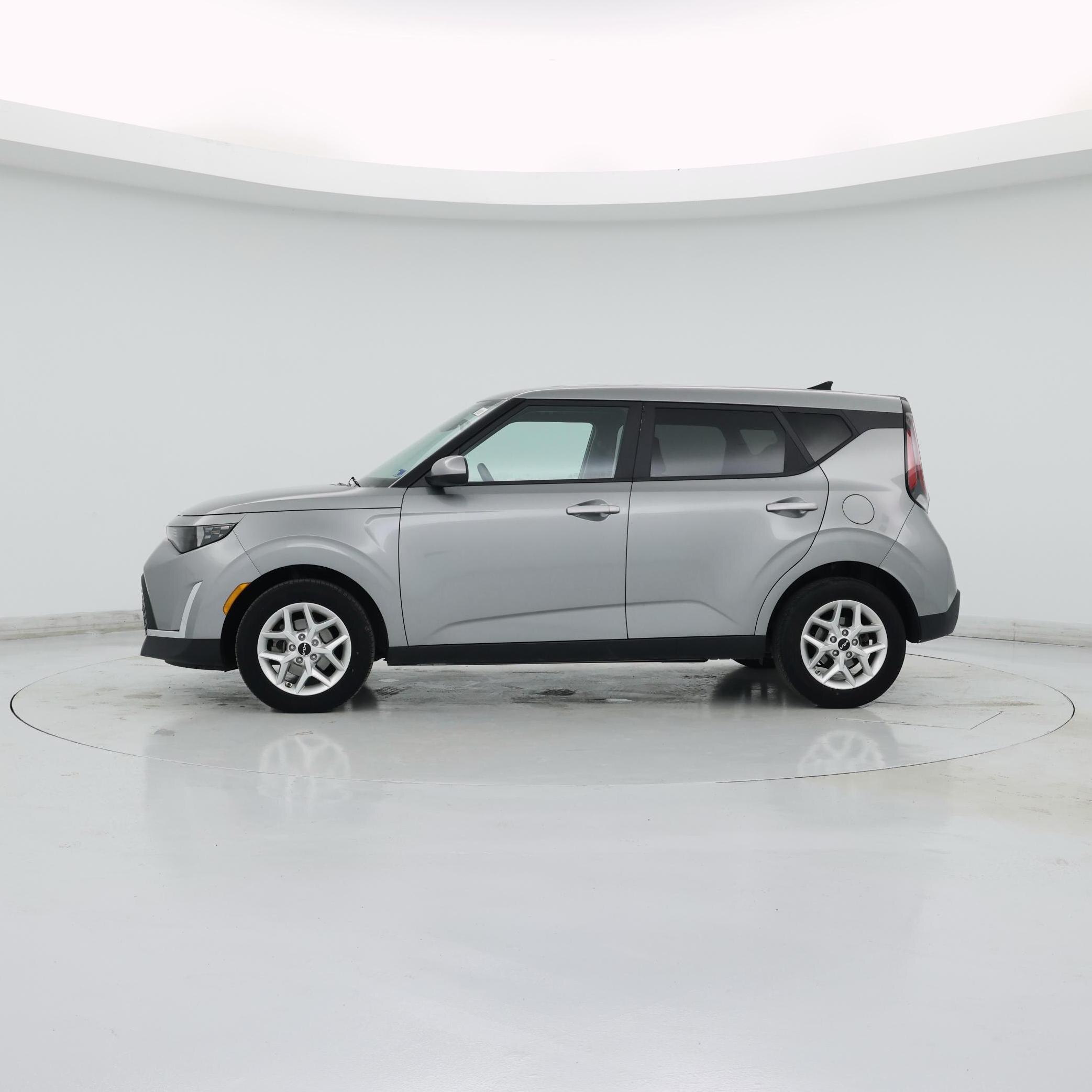 Thumbnail: 2025 Kia Soul - 3