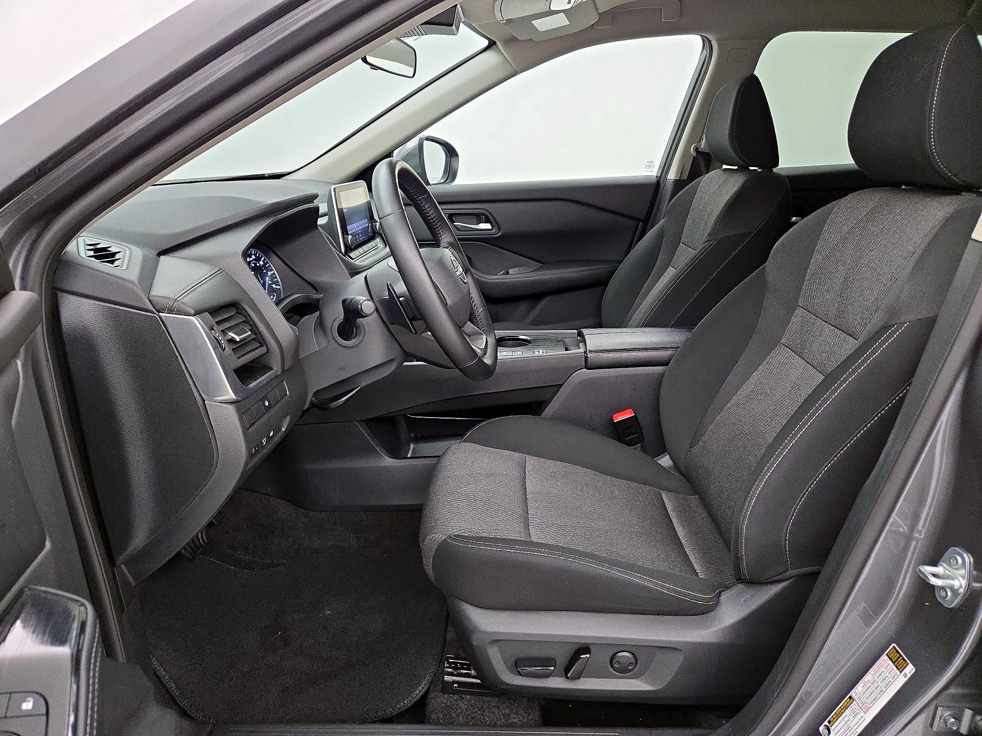 Thumbnail: 2025 Nissan Rogue - 11