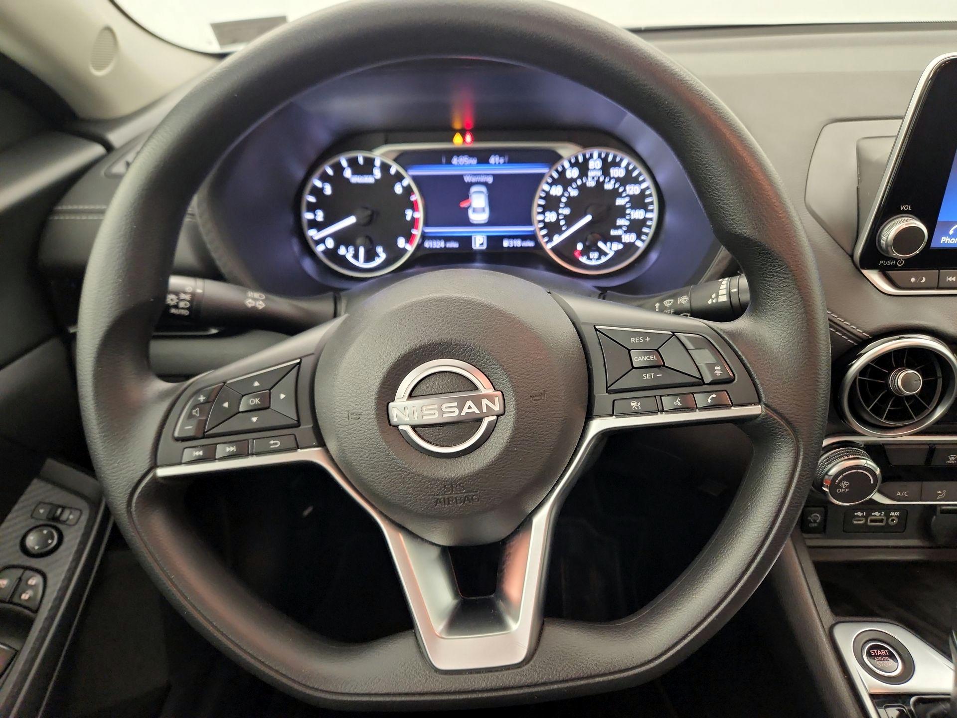 Thumbnail: 2024 Nissan Sentra - 10