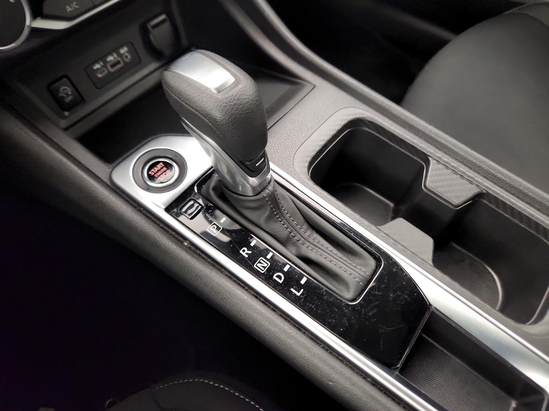 Thumbnail: 2024 Nissan Sentra - 17