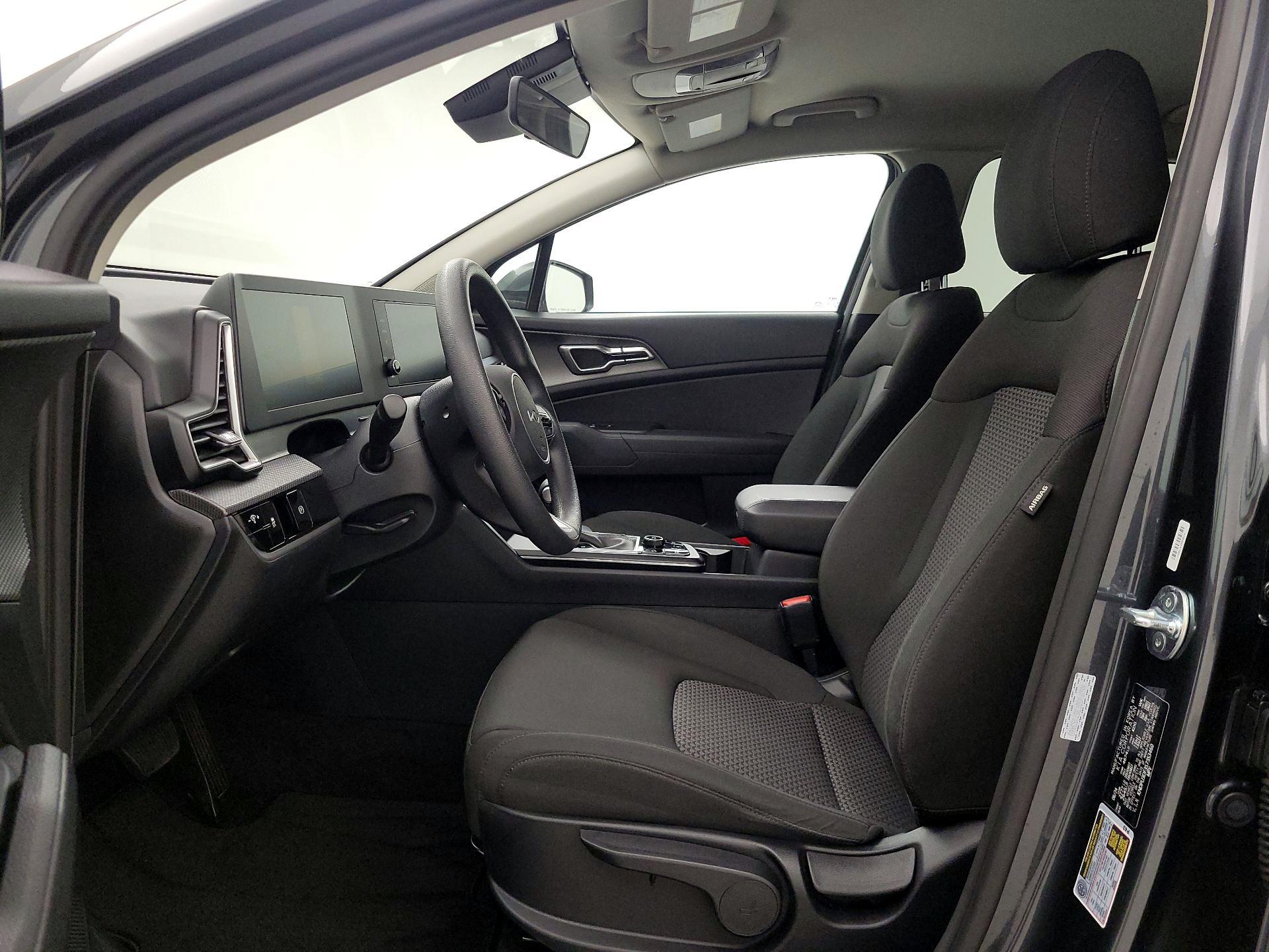 Thumbnail: 2025 Kia Sportage - 11