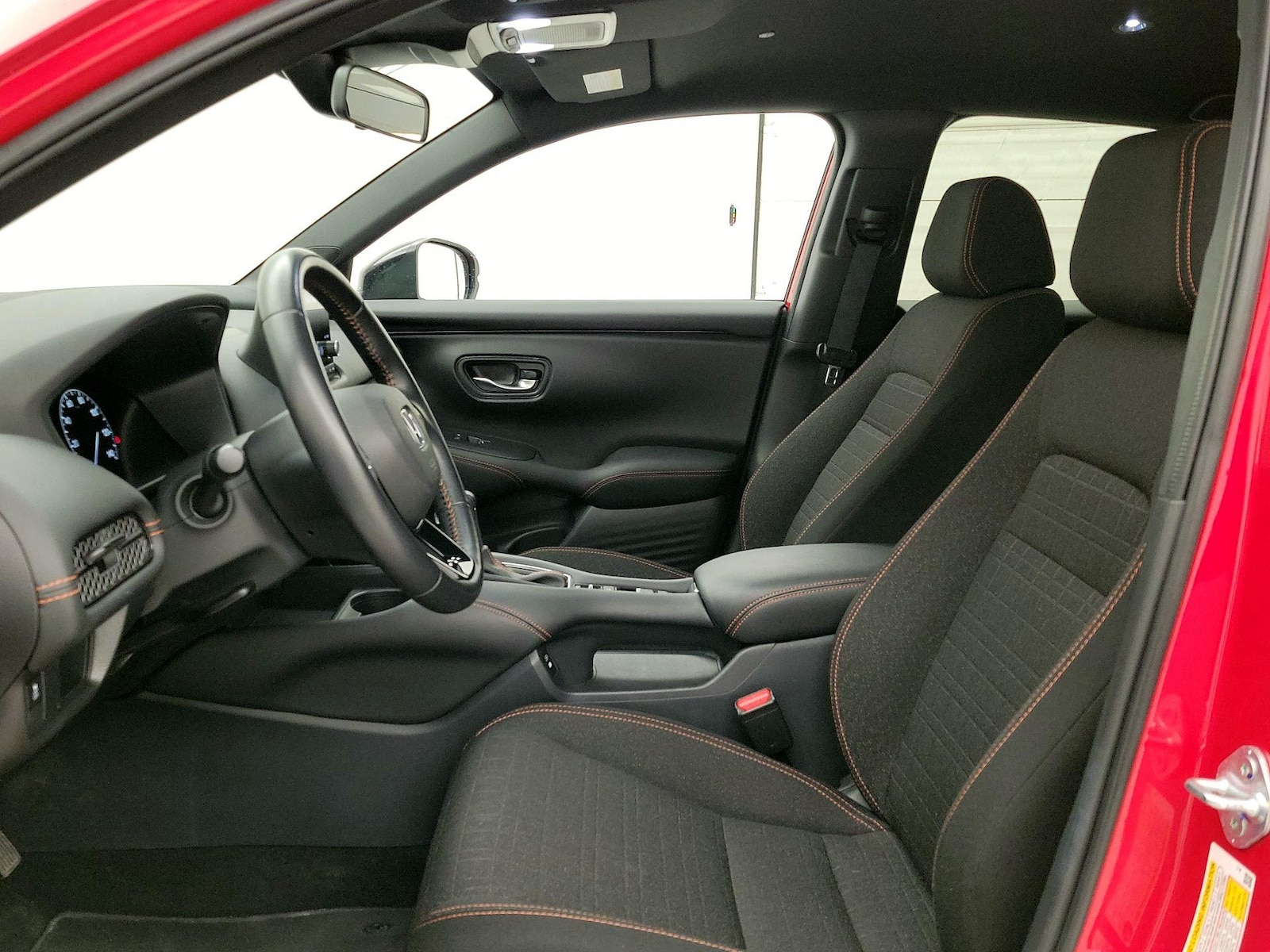 2025 Honda HR-V Sport - Photo 12