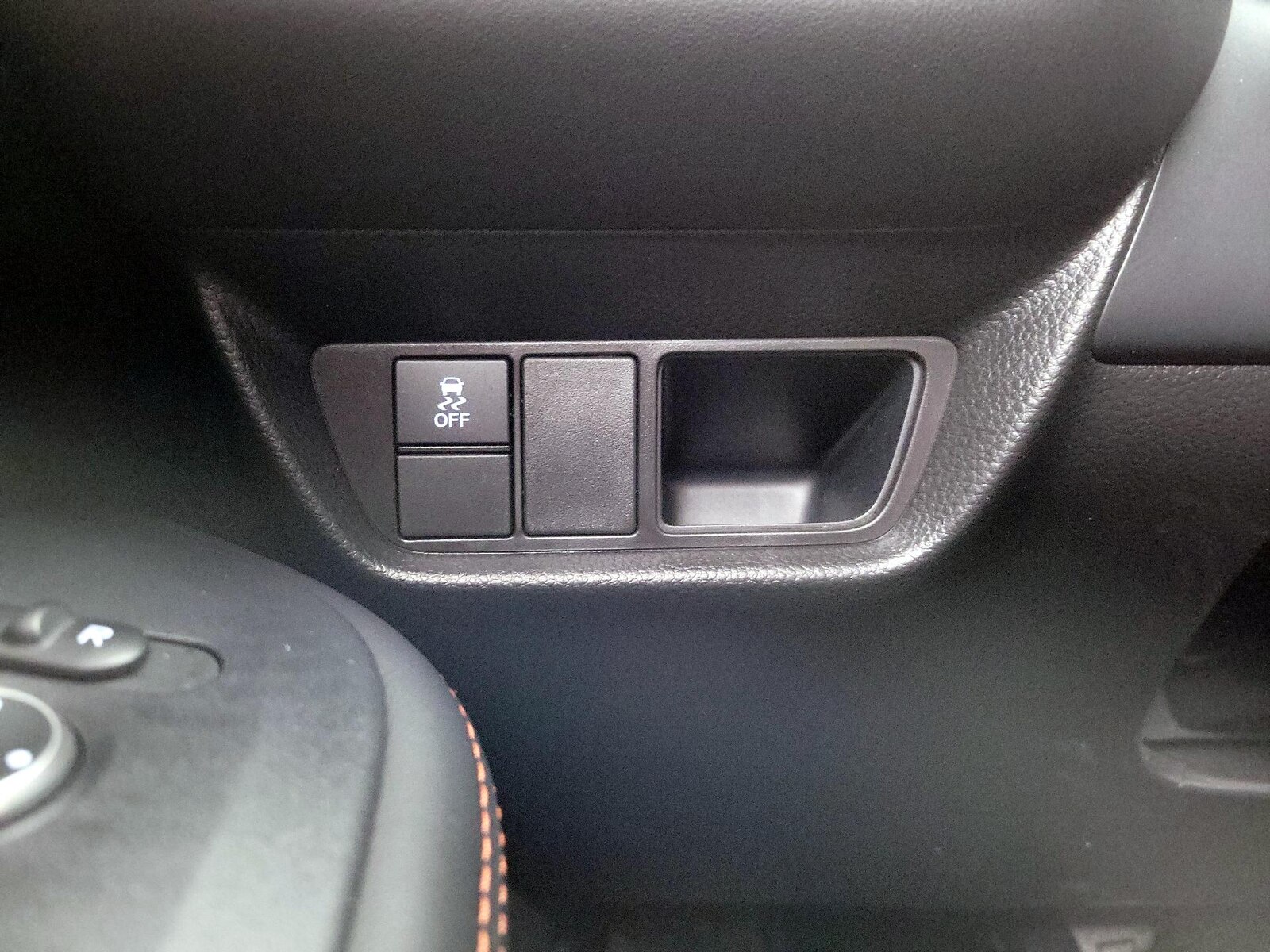 2025 Honda HR-V Sport - Photo 14
