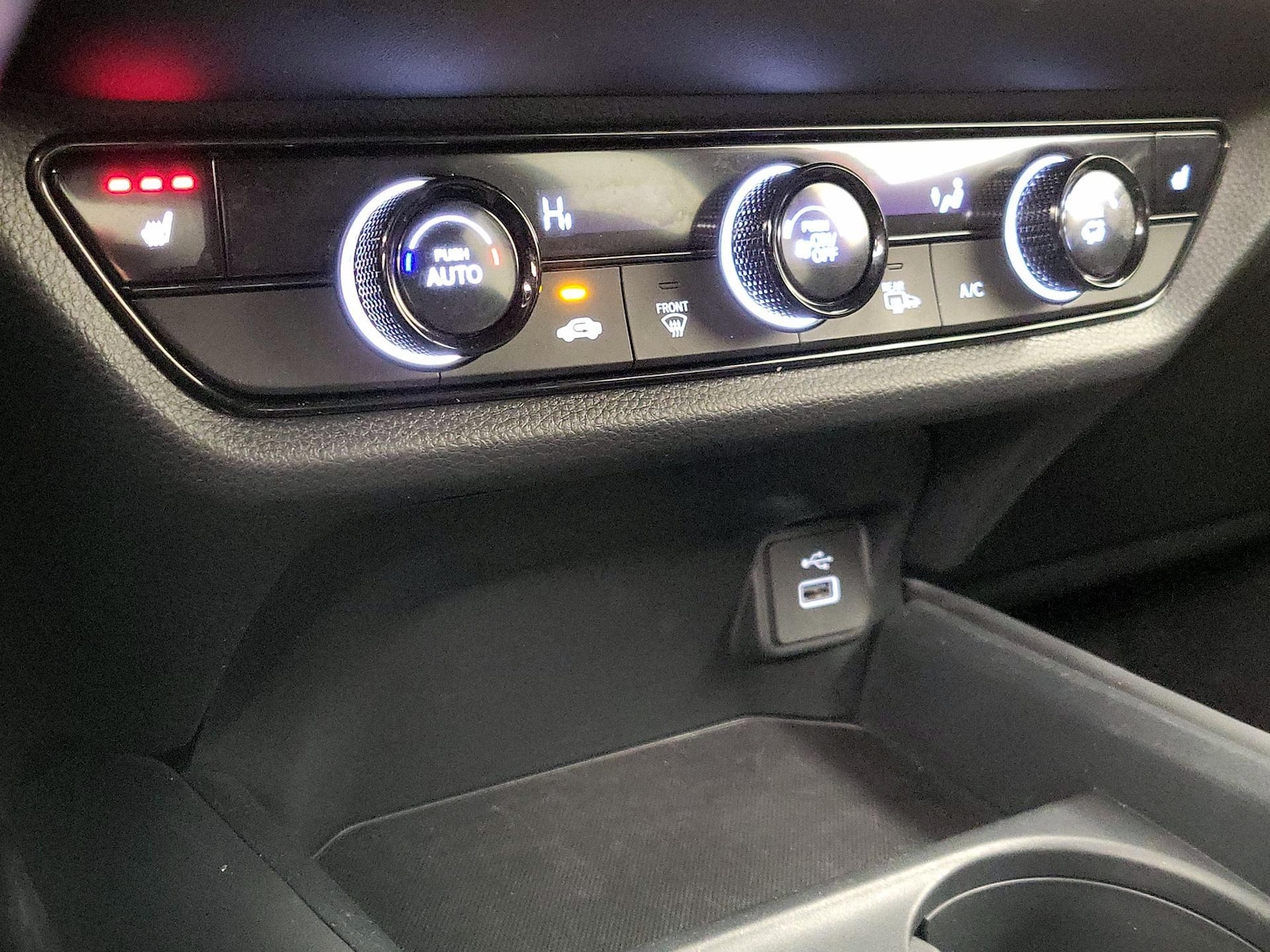 2025 Honda HR-V Sport - Photo 17