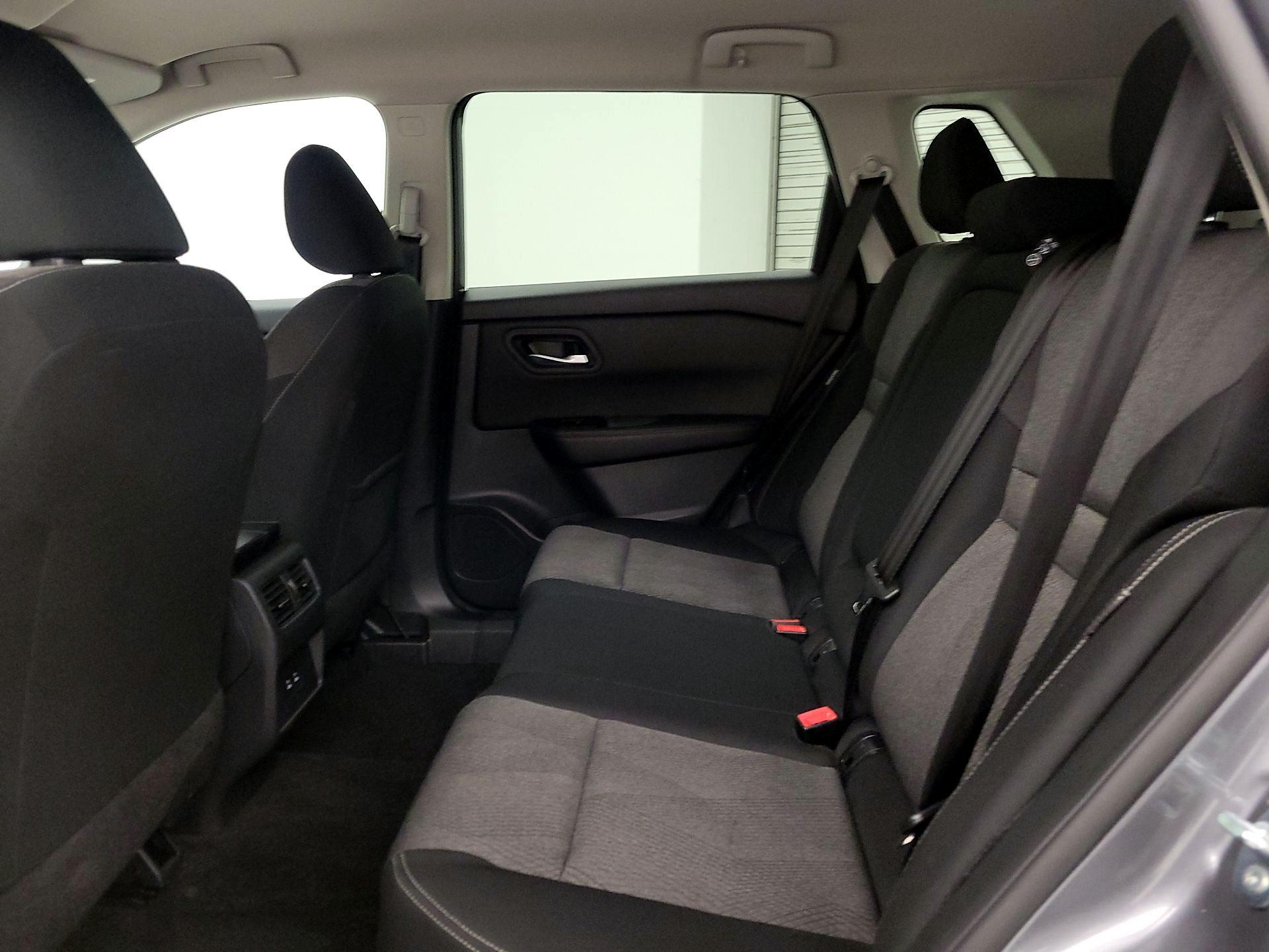 Thumbnail: 2025 Nissan Rogue - 19