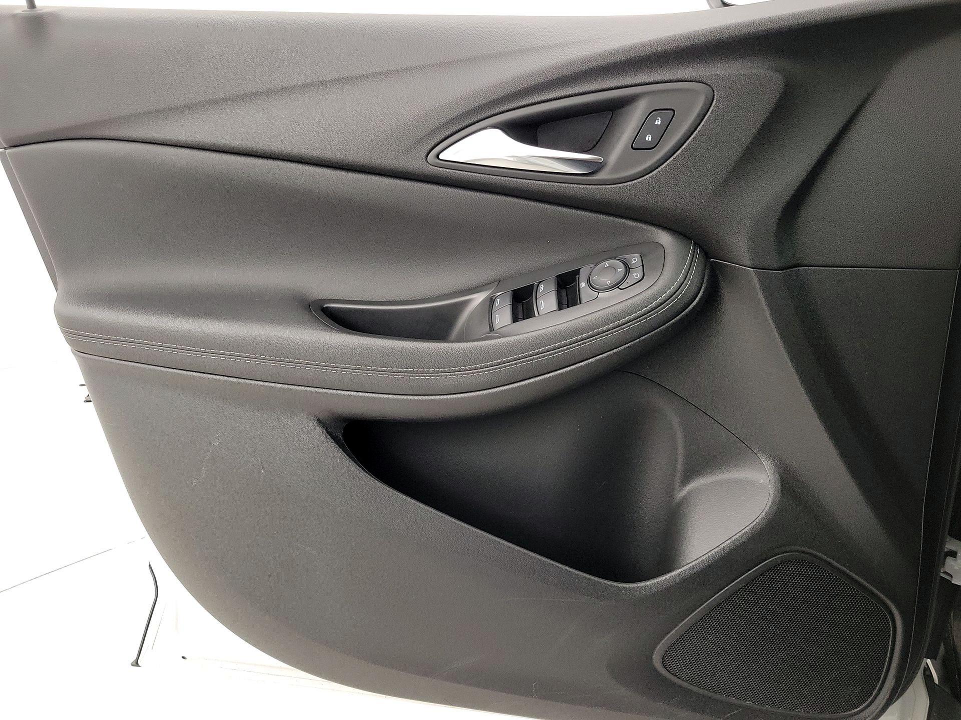 Thumbnail: 2025 Buick Encore GX - 12