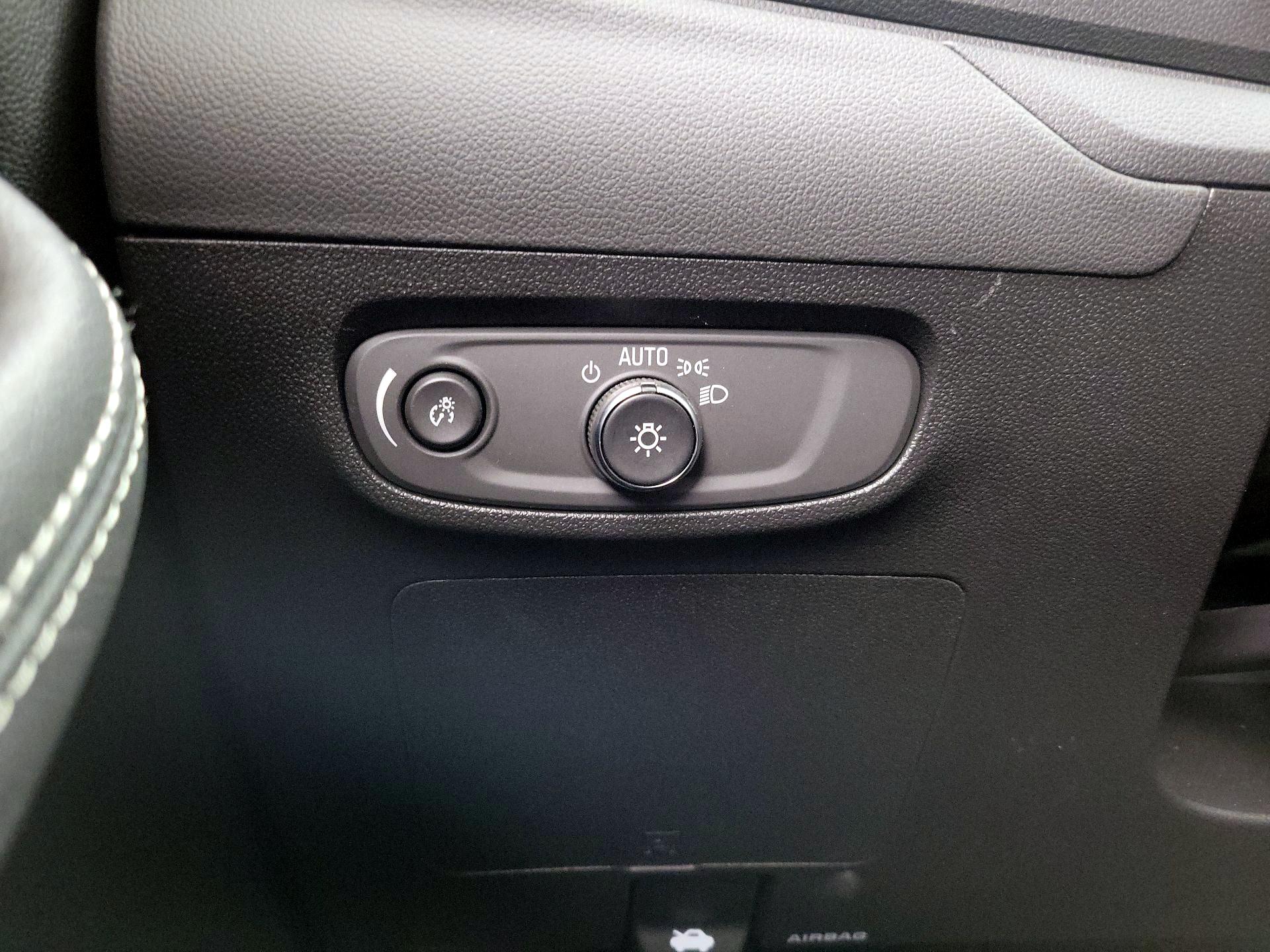 Thumbnail: 2025 Buick Encore GX - 13