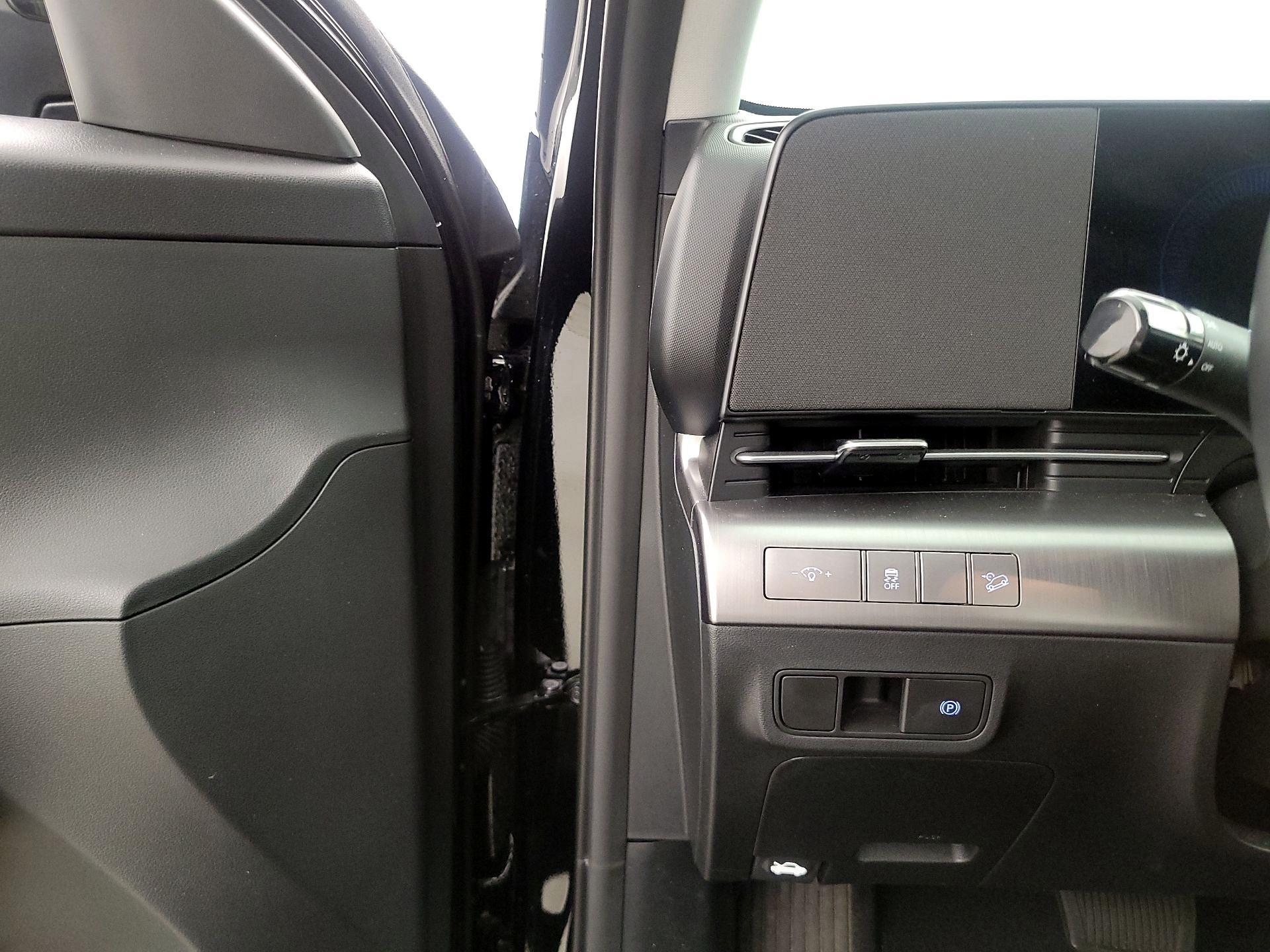 Thumbnail: 2025 Hyundai Kona - 13