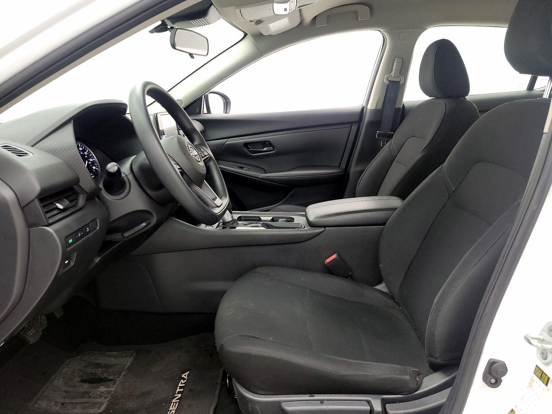 Thumbnail: 2025 Nissan Sentra - 11