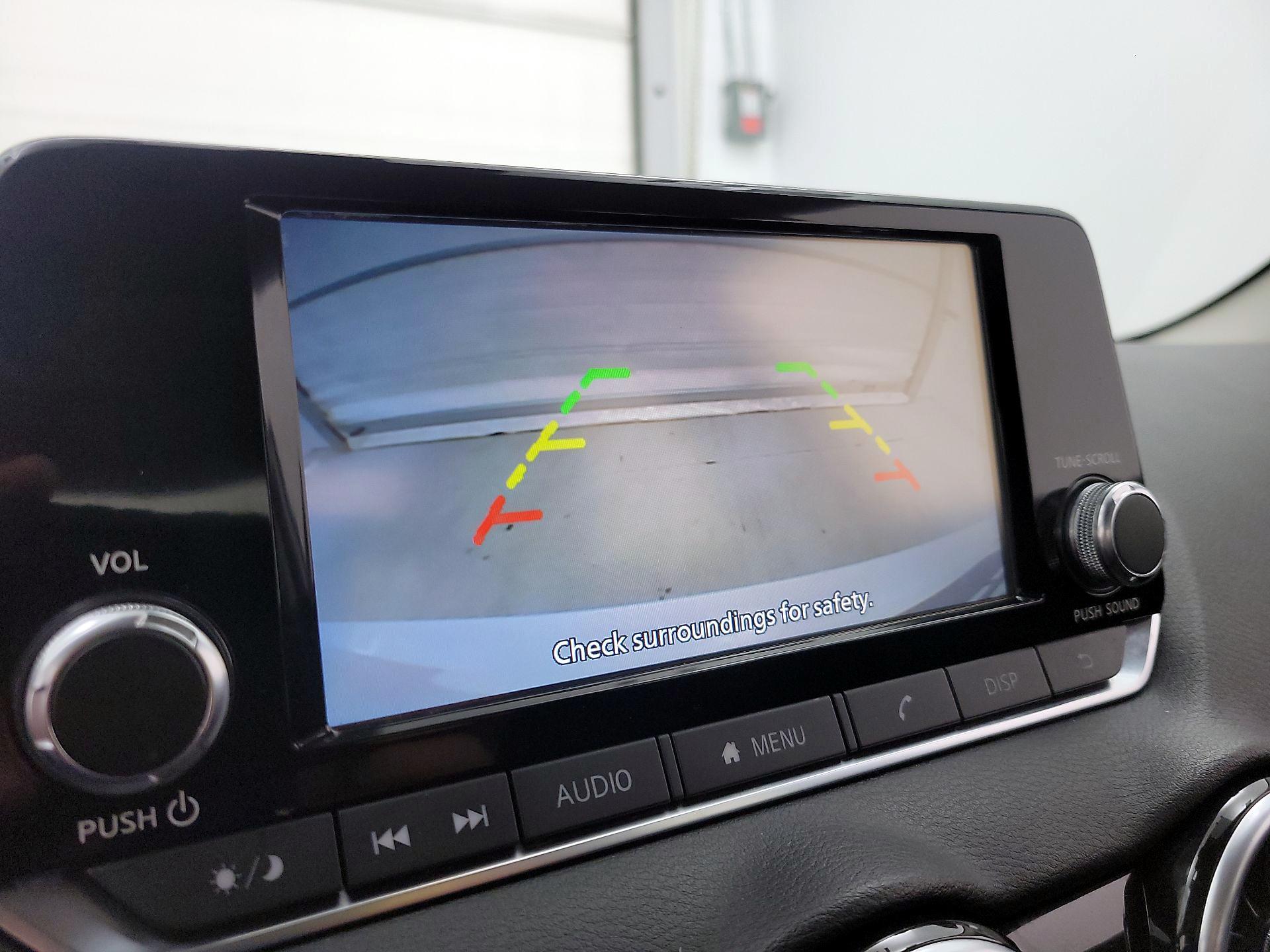 Thumbnail: 2025 Nissan Sentra - 14