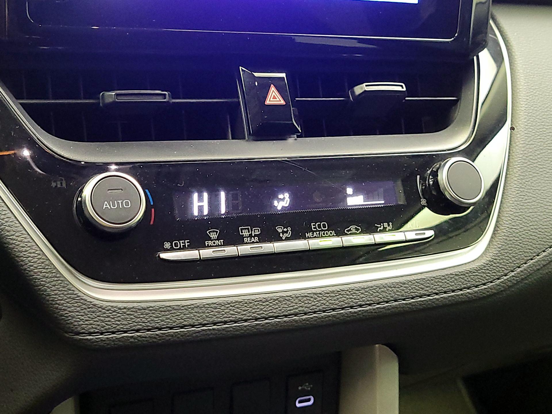 Thumbnail: 2025 Toyota Corolla Cross - 14