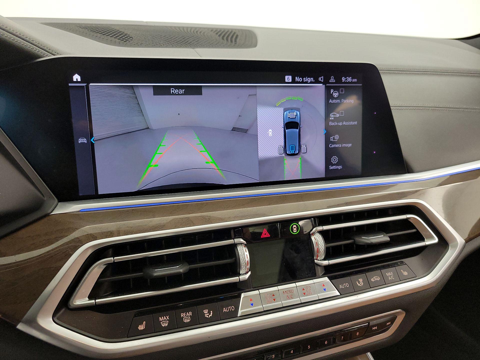 Thumbnail: 2021 BMW X5 - 15