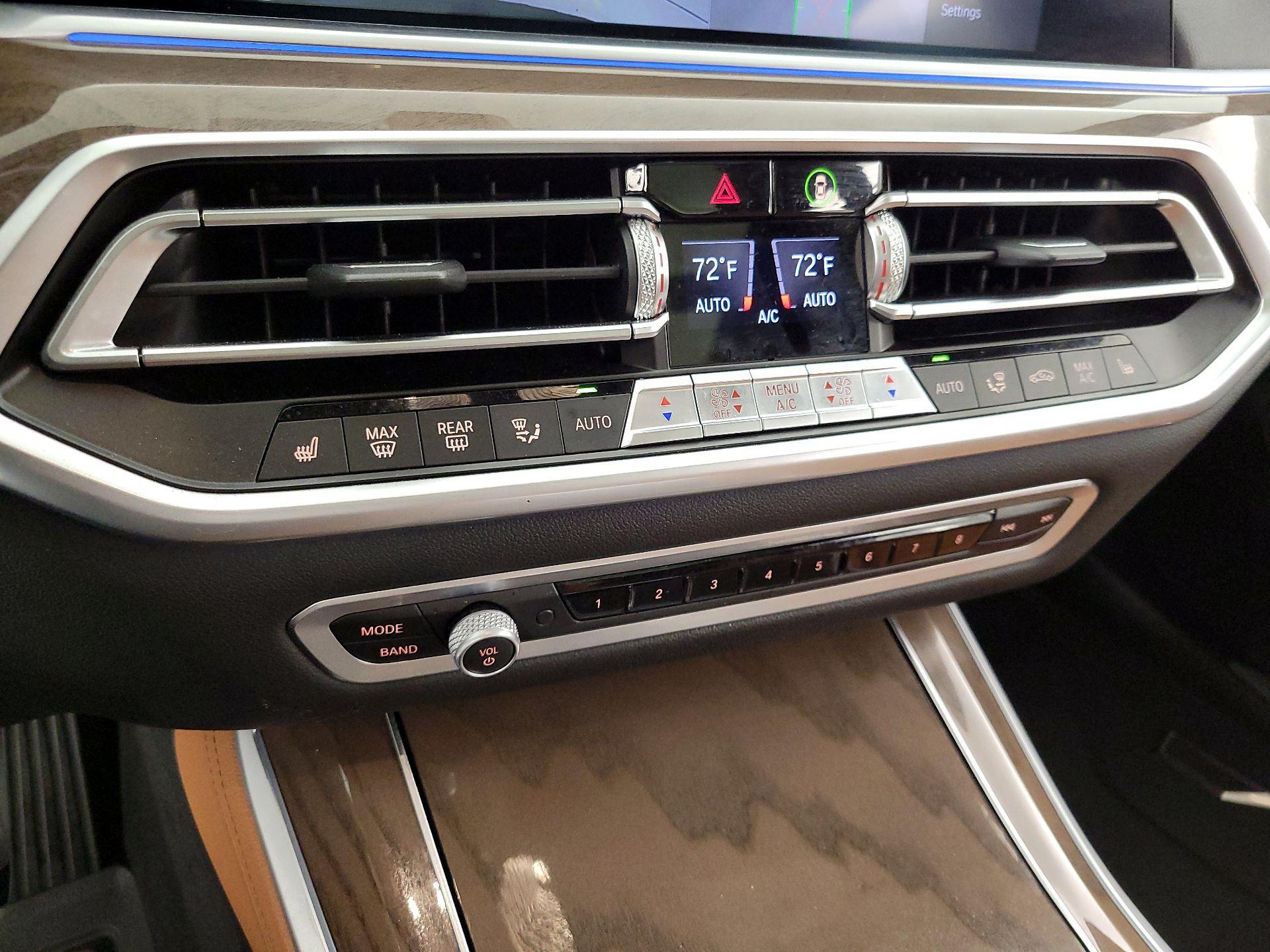 Thumbnail: 2021 BMW X5 - 17