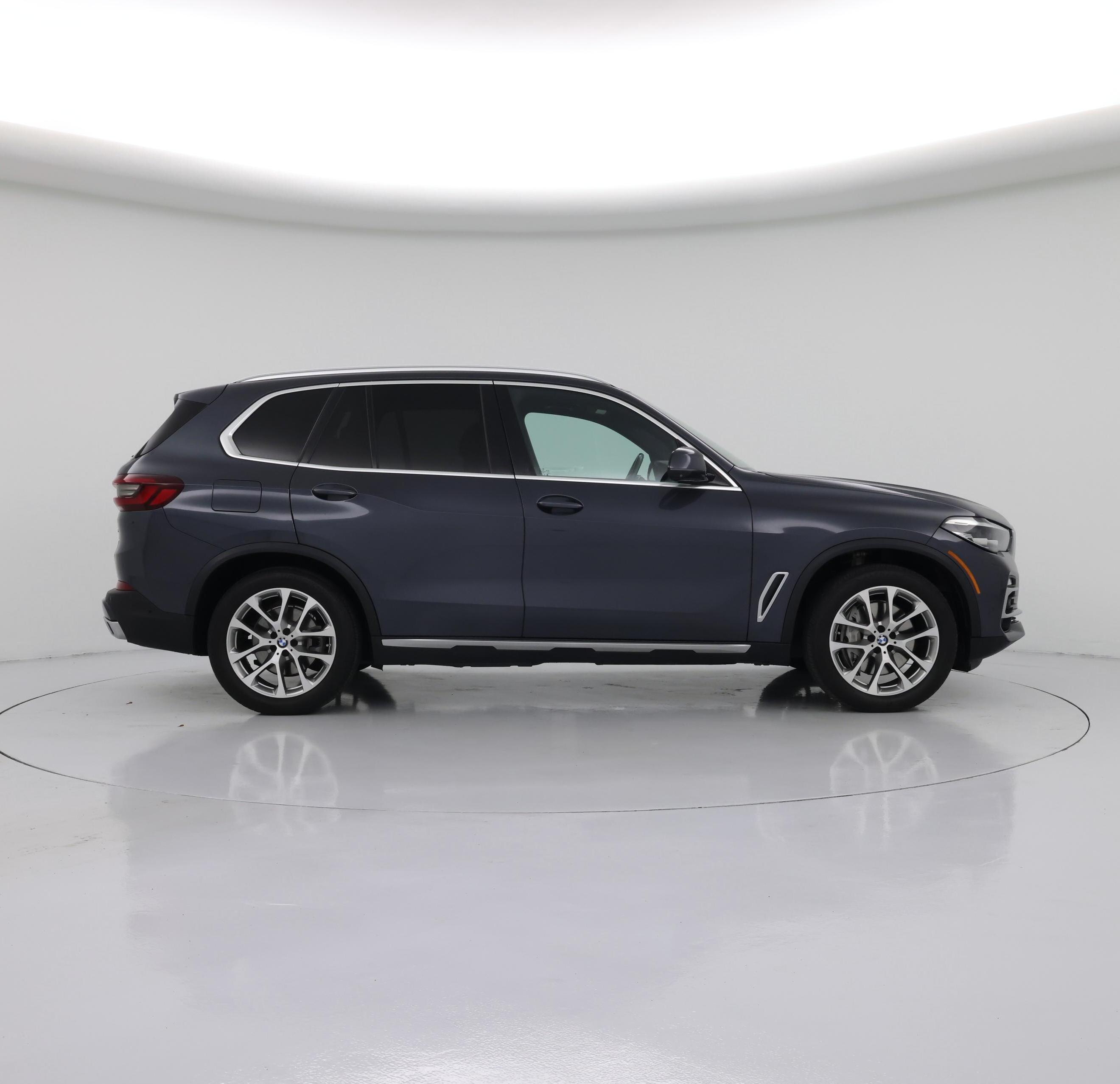 Thumbnail: 2021 BMW X5 - 7