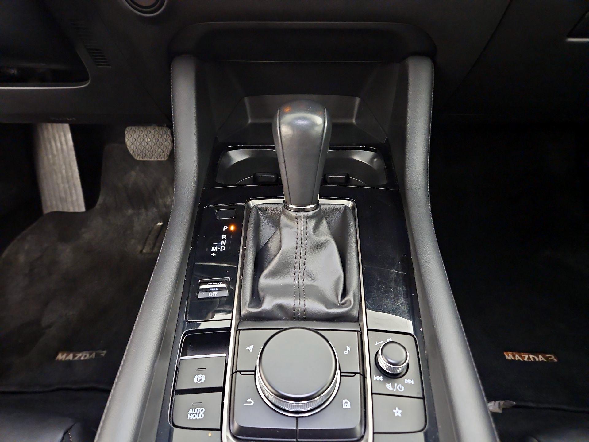 Thumbnail: 2025 Mazda Mazda3 - 17